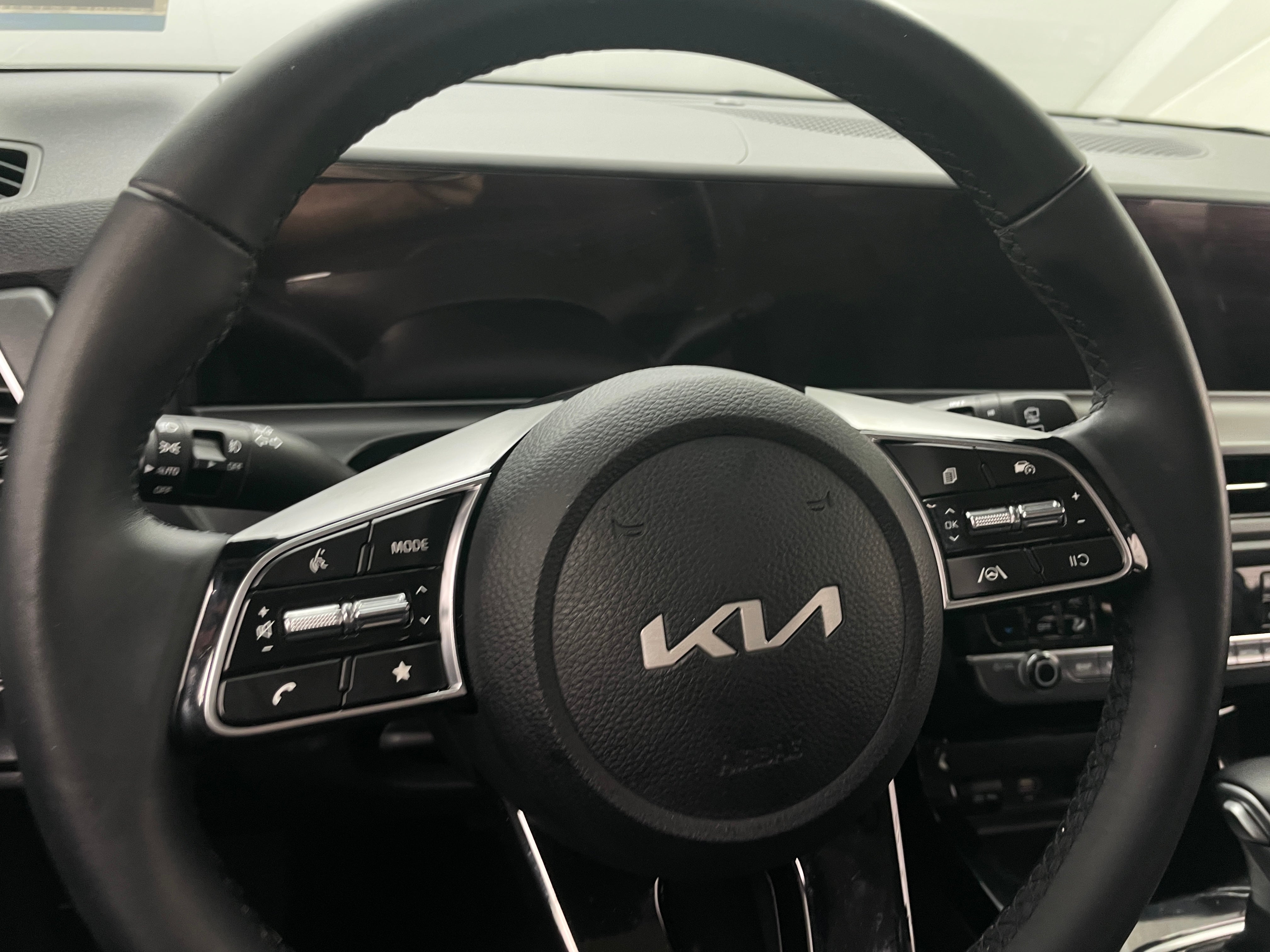2024 Kia Seltos EX 4