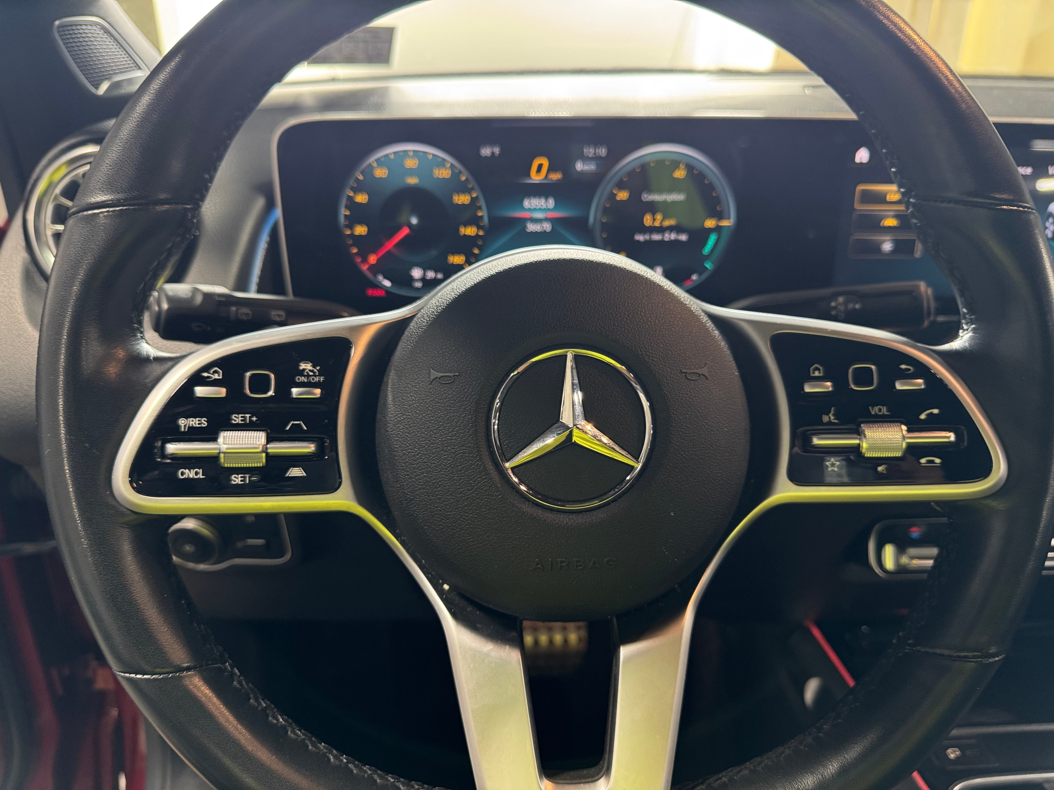 2021 Mercedes-Benz GLB 250 4