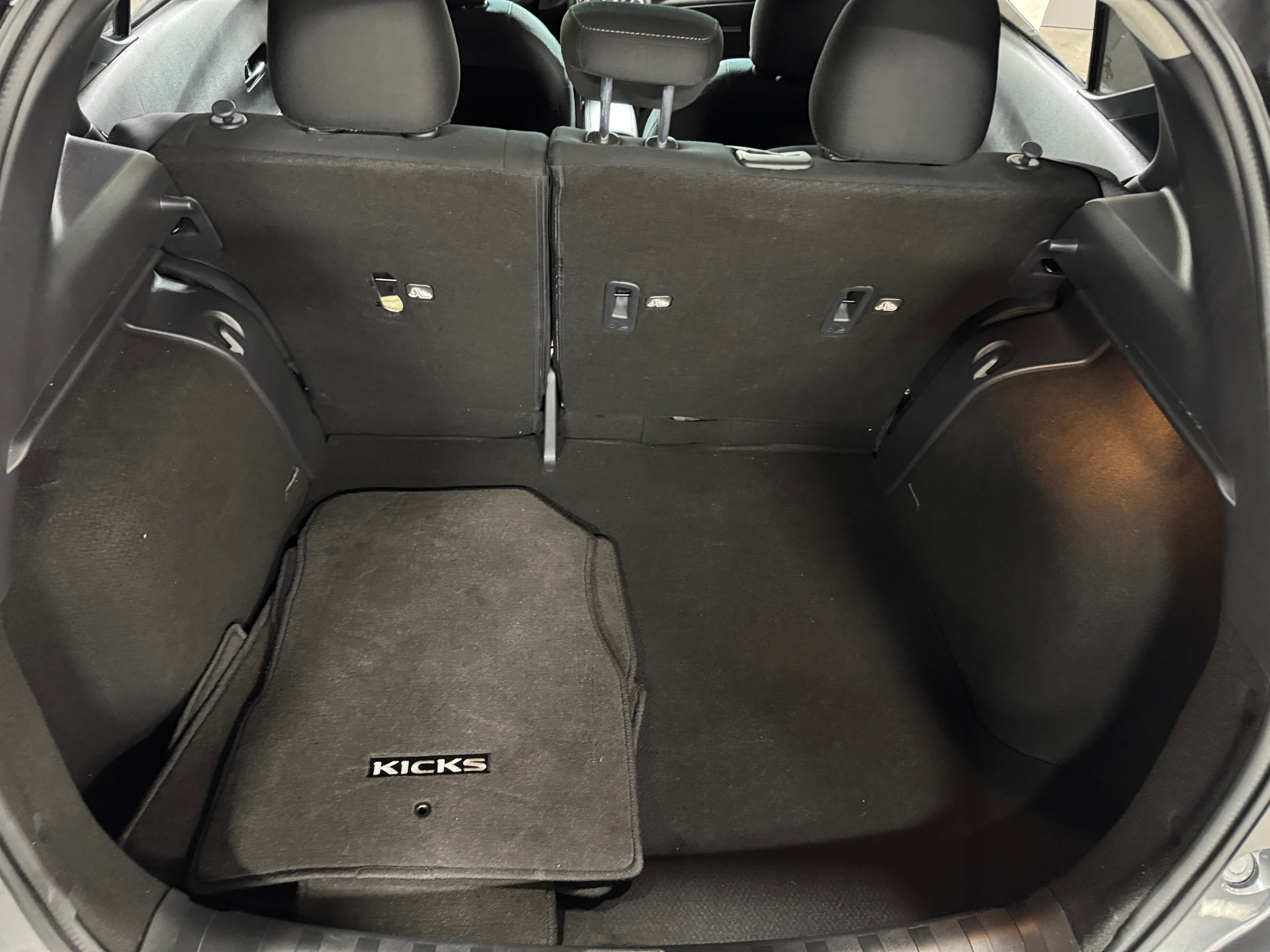 2024 Nissan Kicks SV 7
