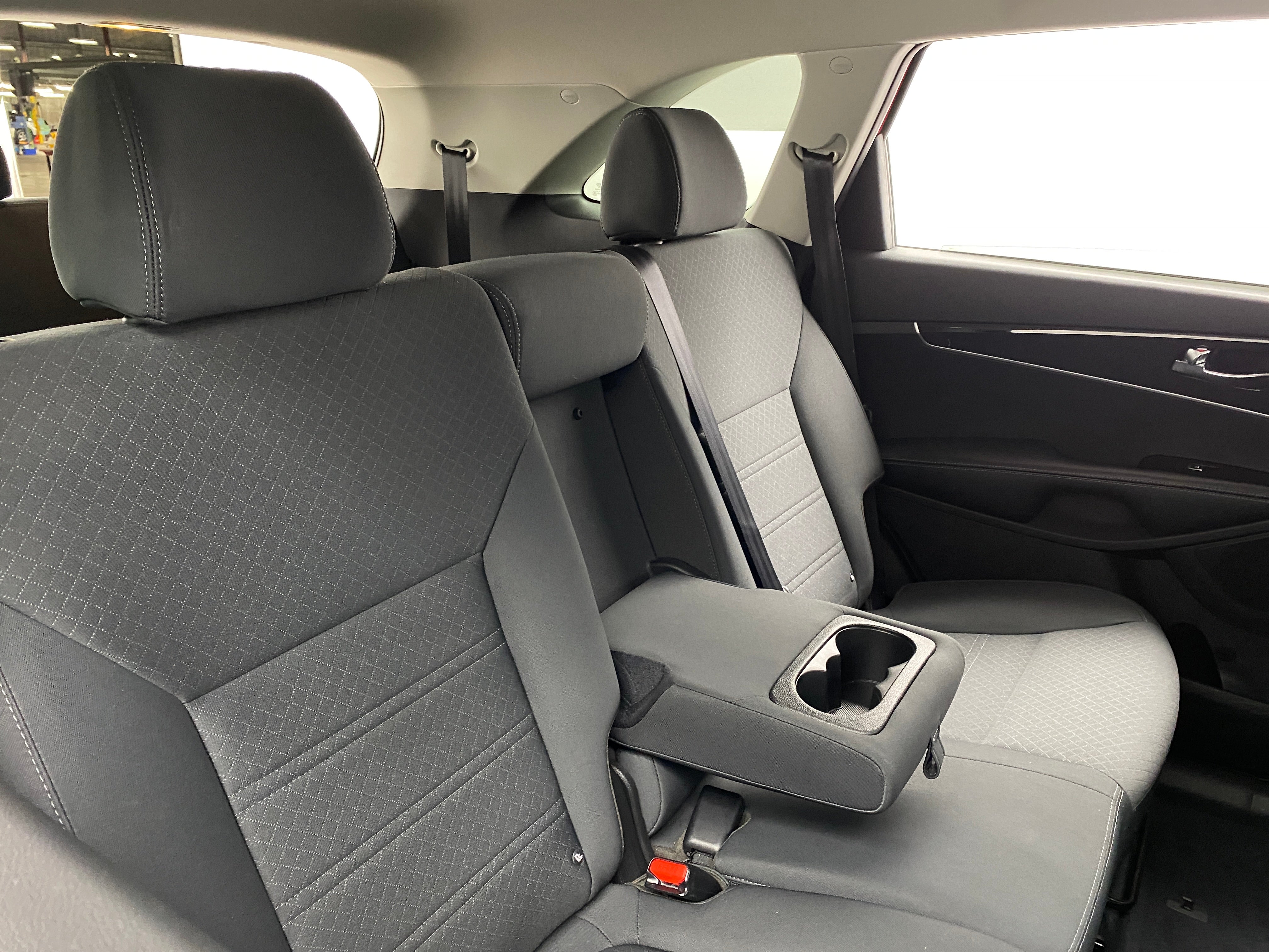 2020 Kia Sorento LX 6