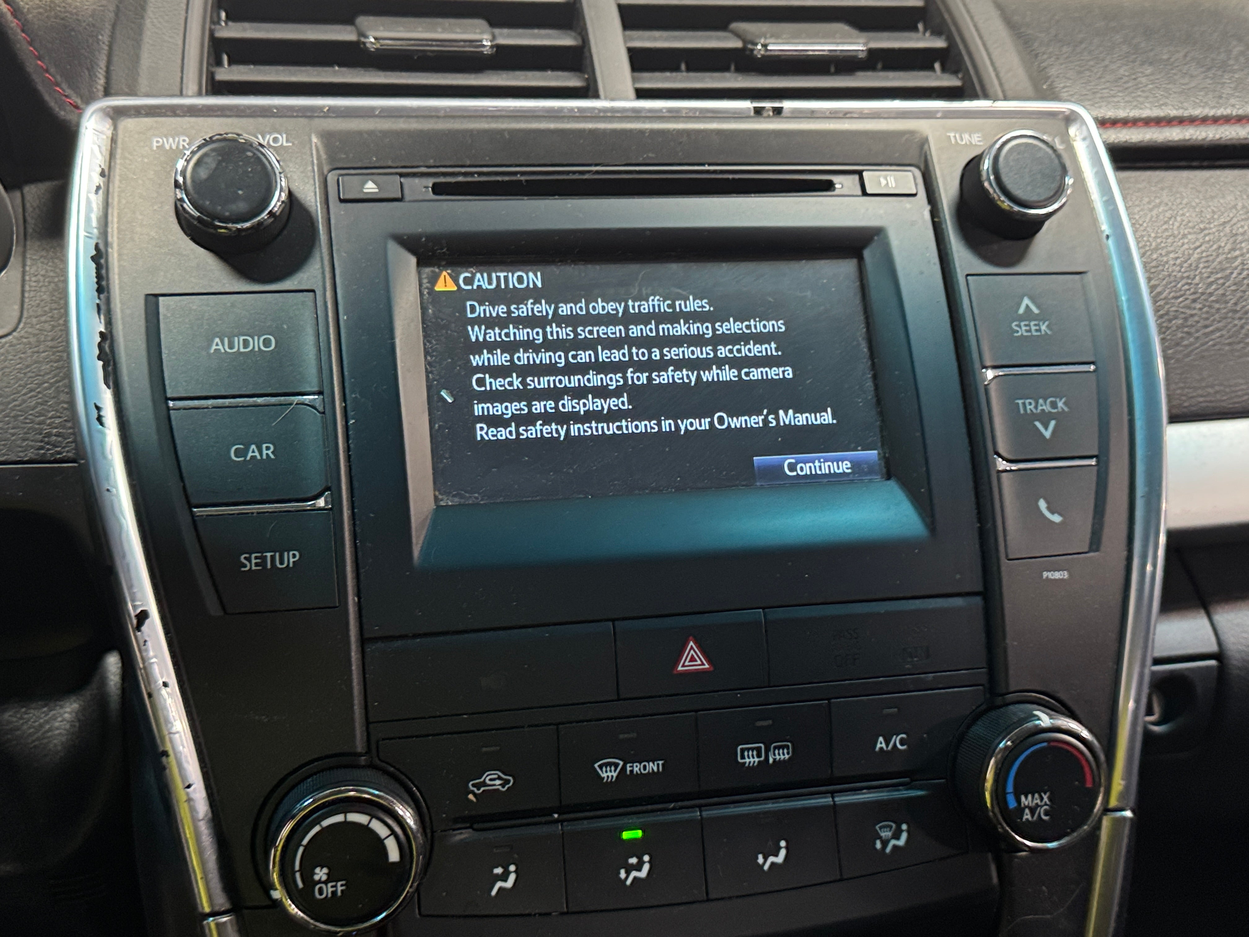 2015 Toyota Camry SE 4