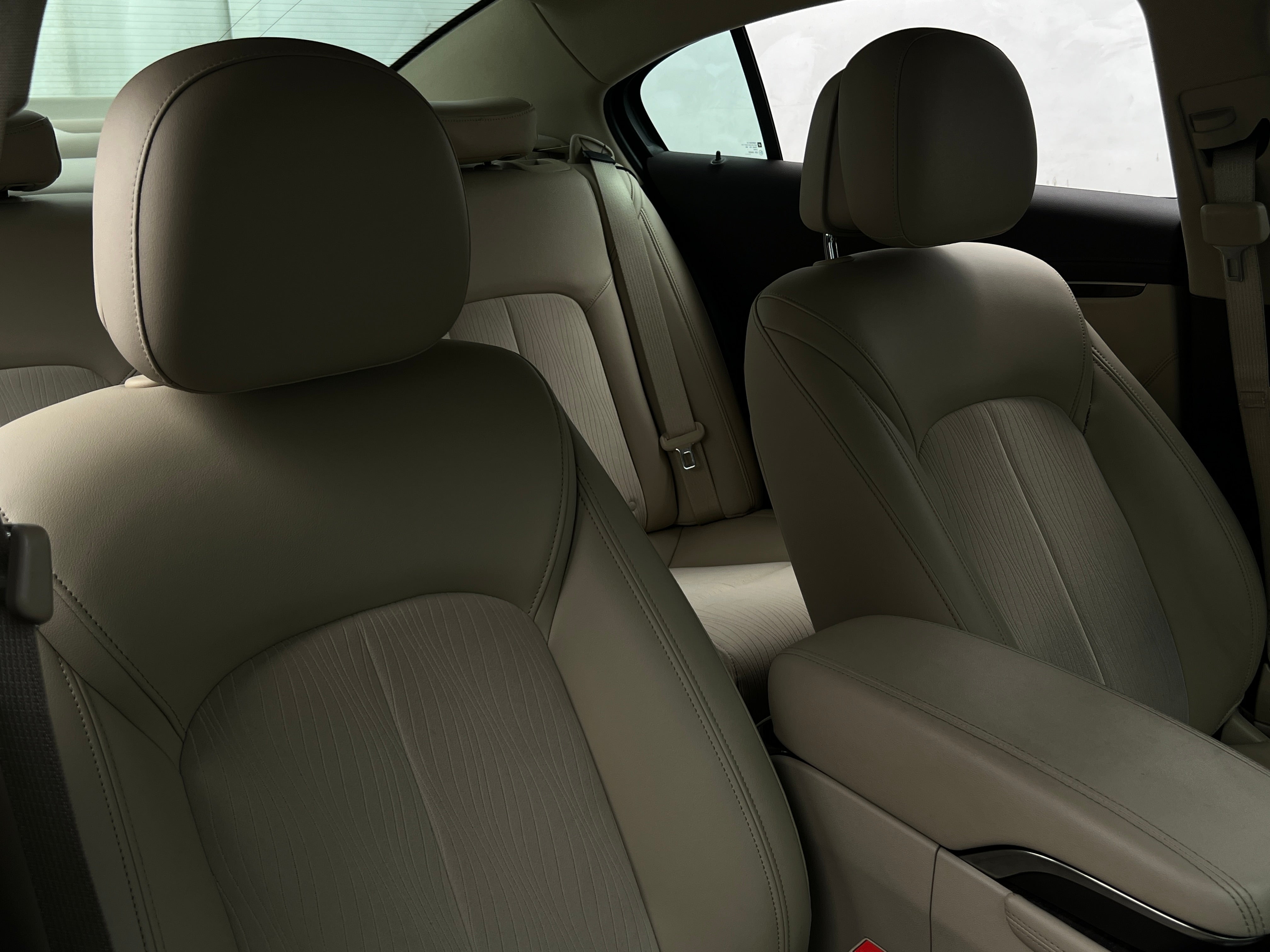 2014 Buick LaCrosse Base 2