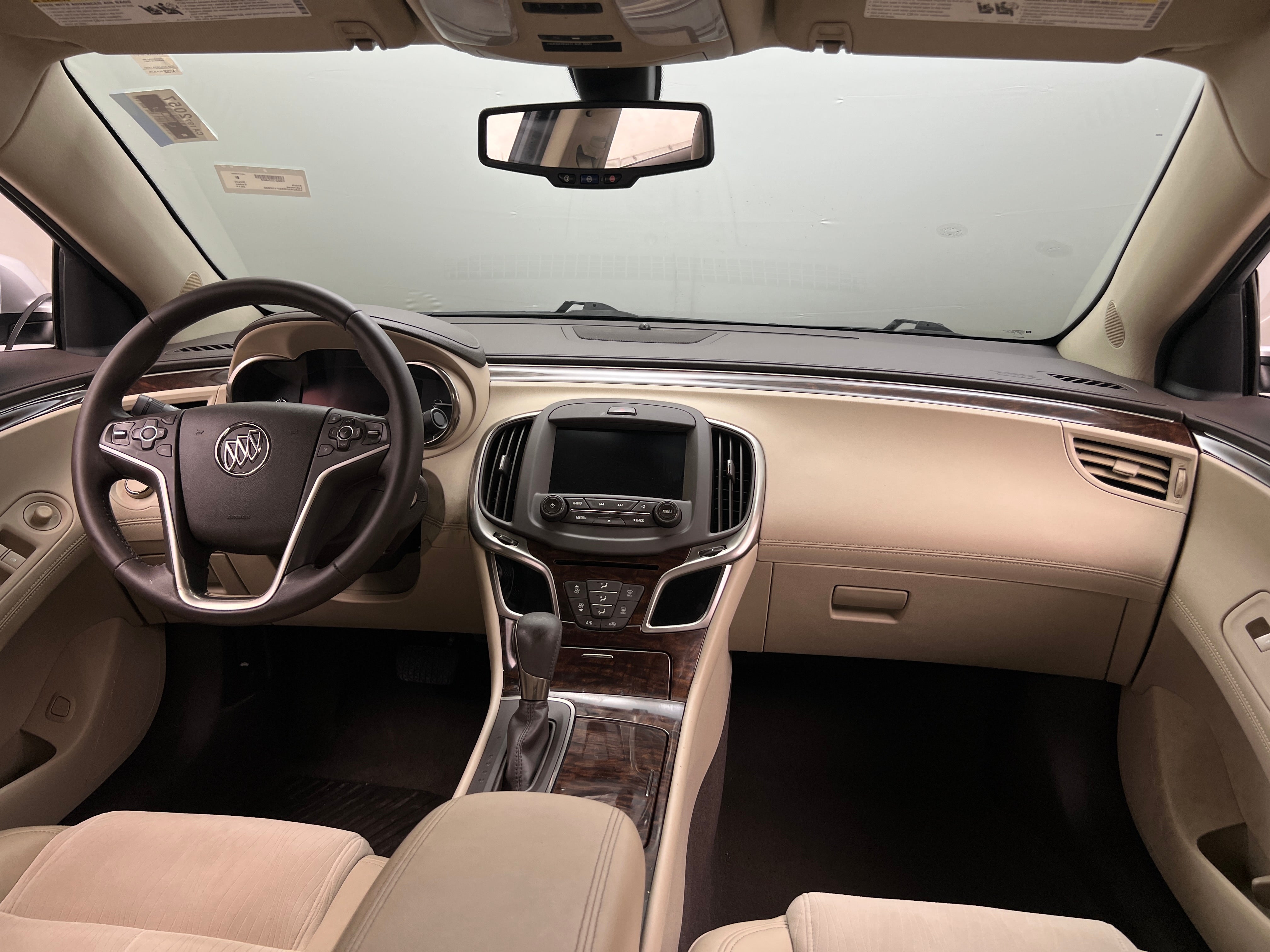 2014 Buick LaCrosse Base 3