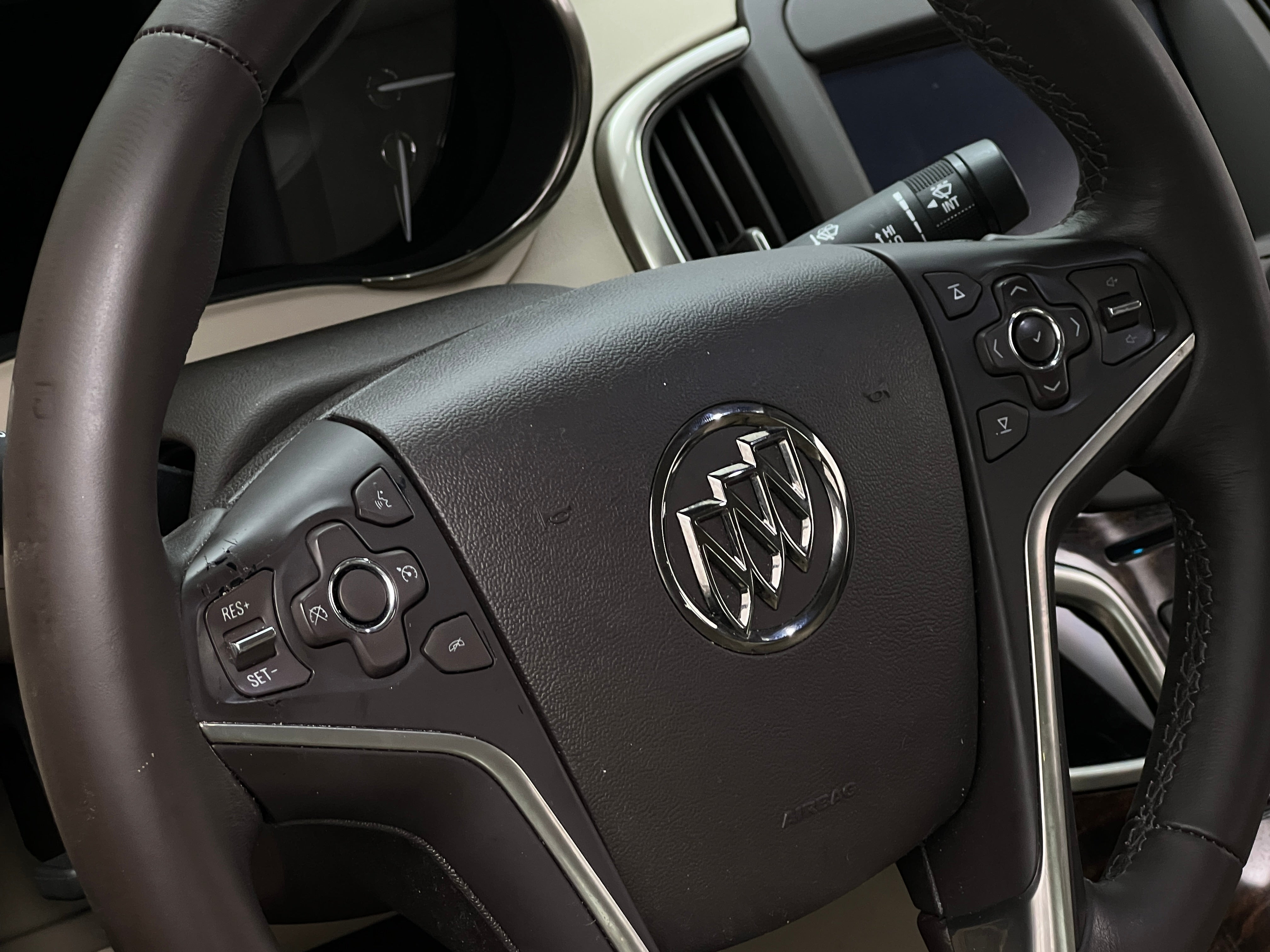 2014 Buick LaCrosse Base 5