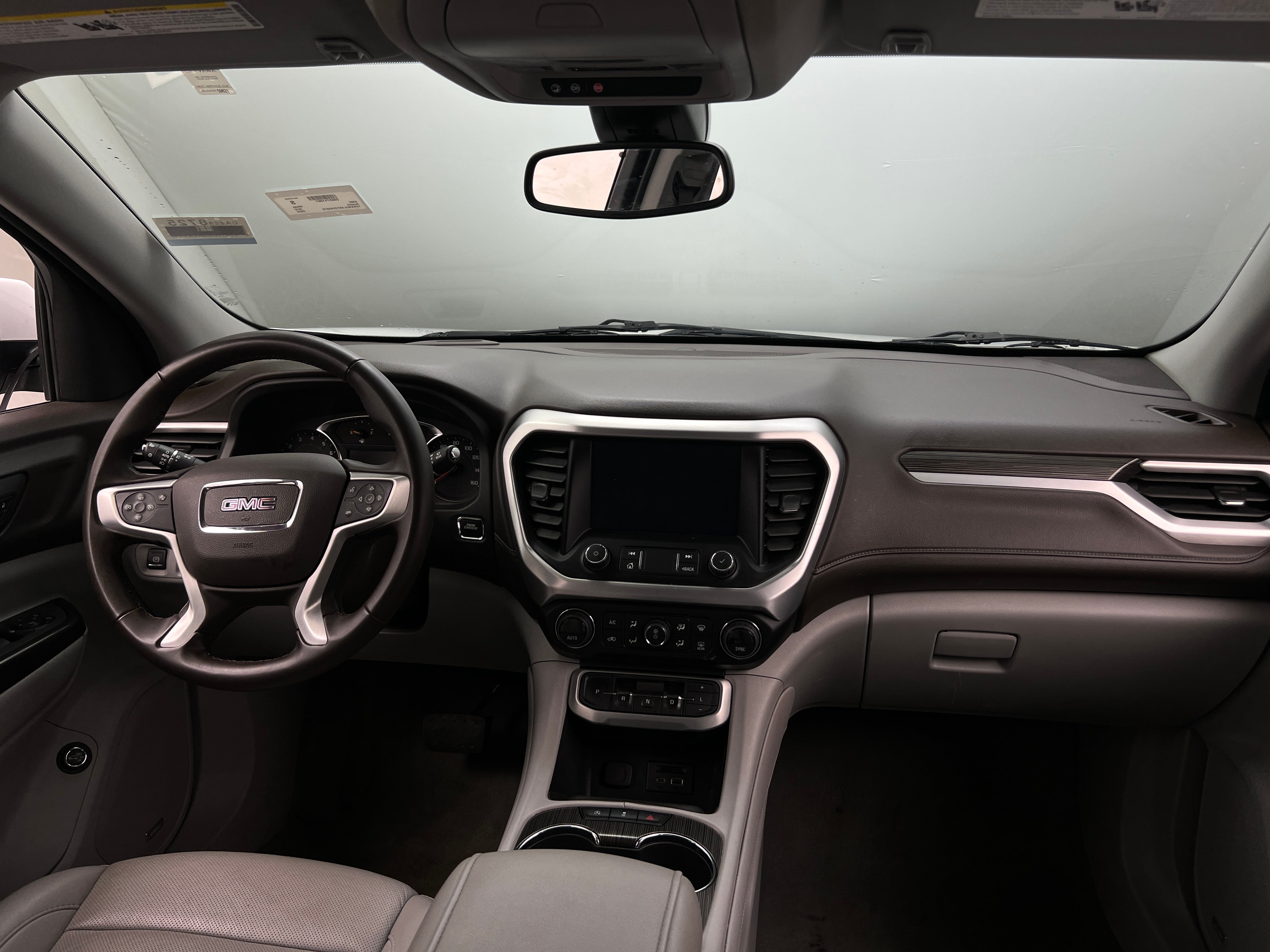 2023 GMC Acadia SLT 3