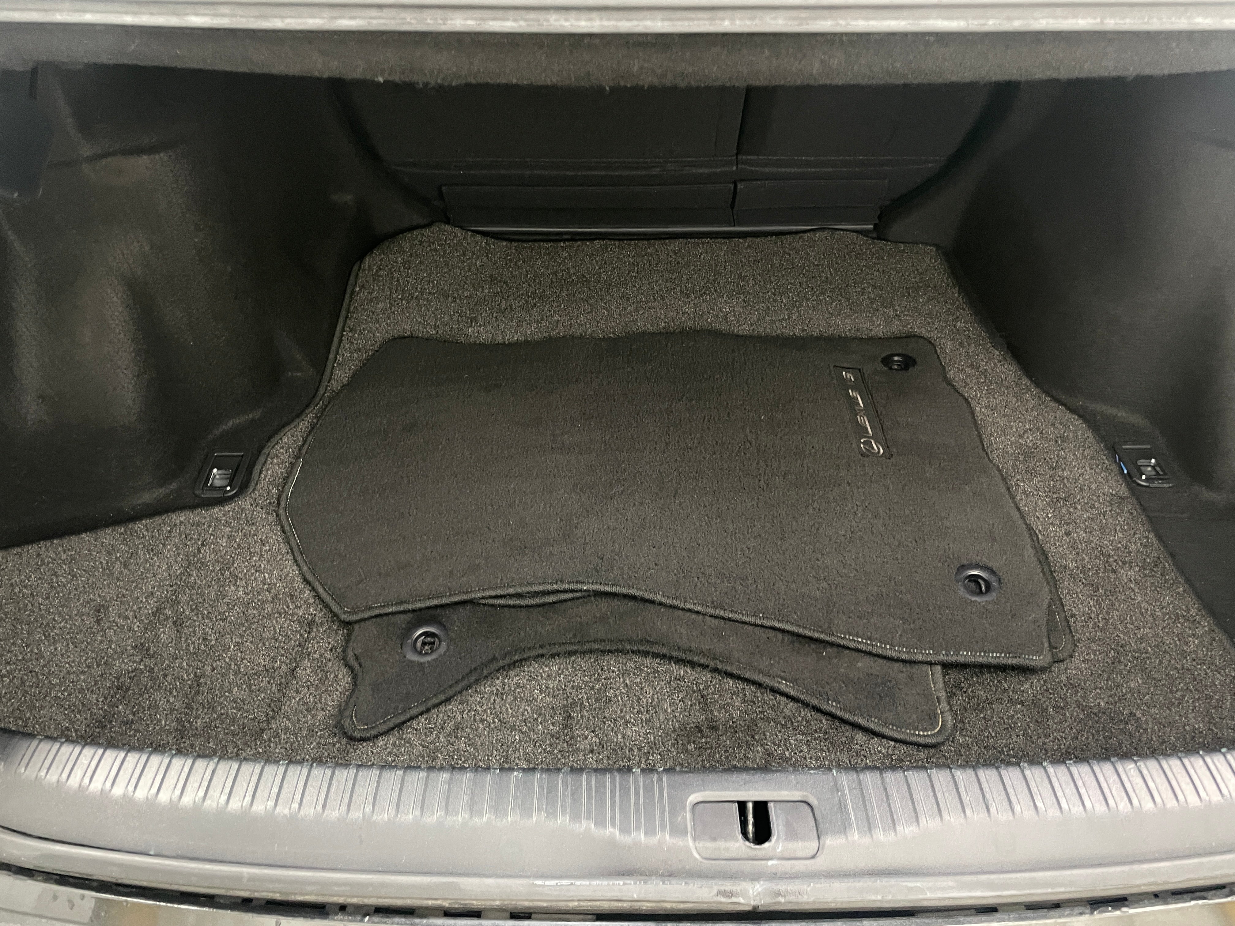 2018 Lexus IS 300 7