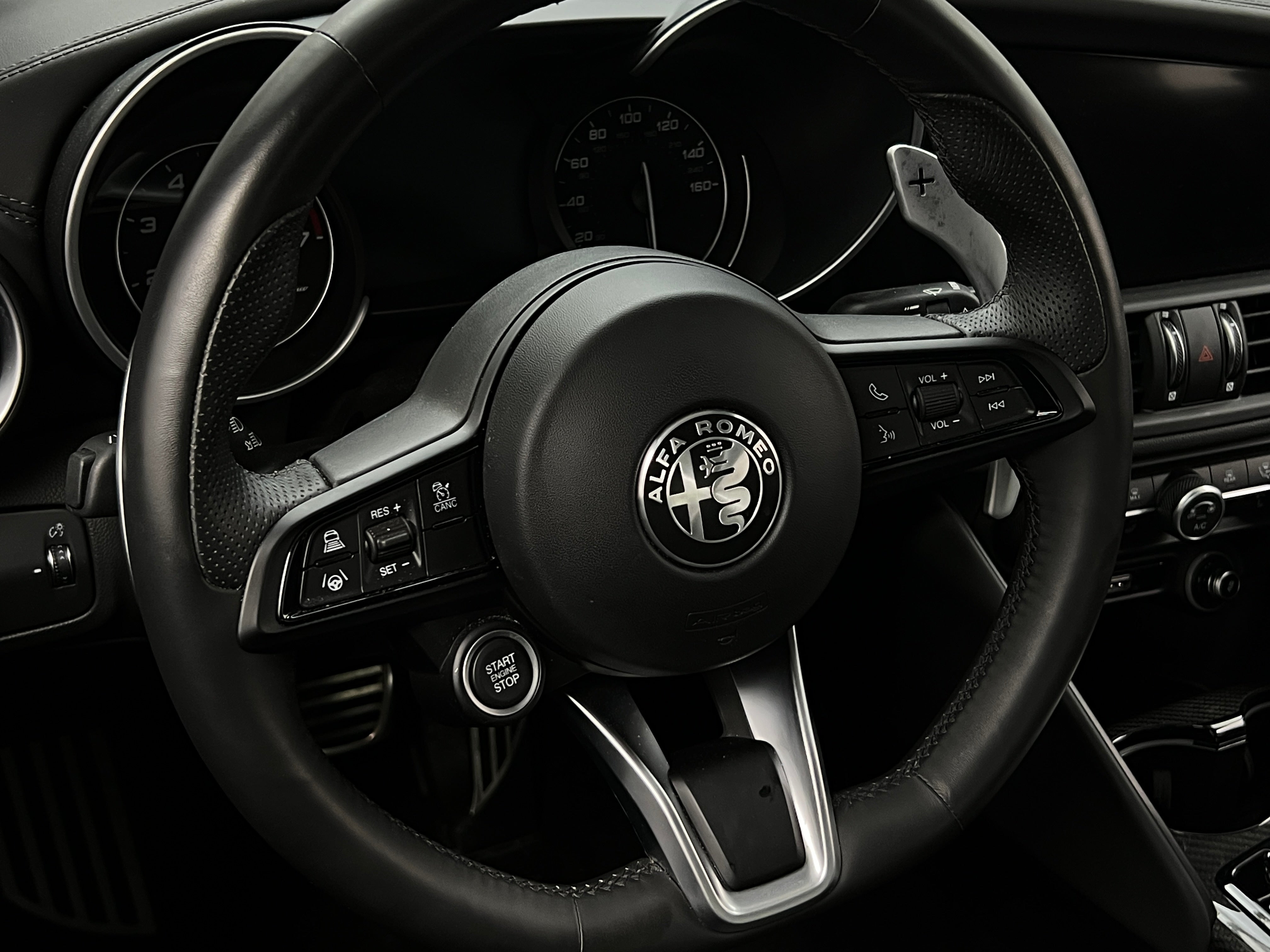 2021 Alfa Romeo Giulia Sport 4
