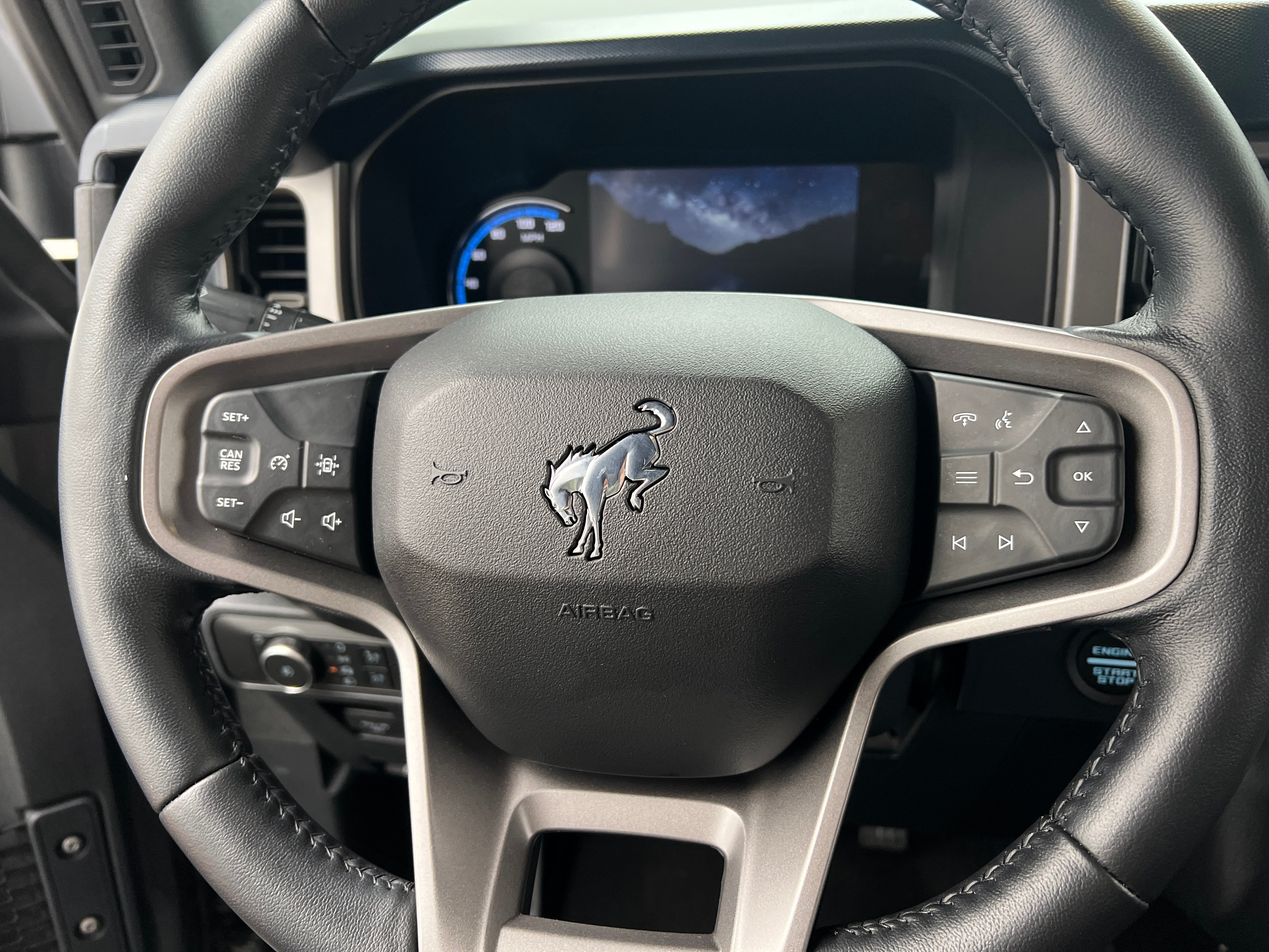 2022 Ford Bronco Outer Banks 5