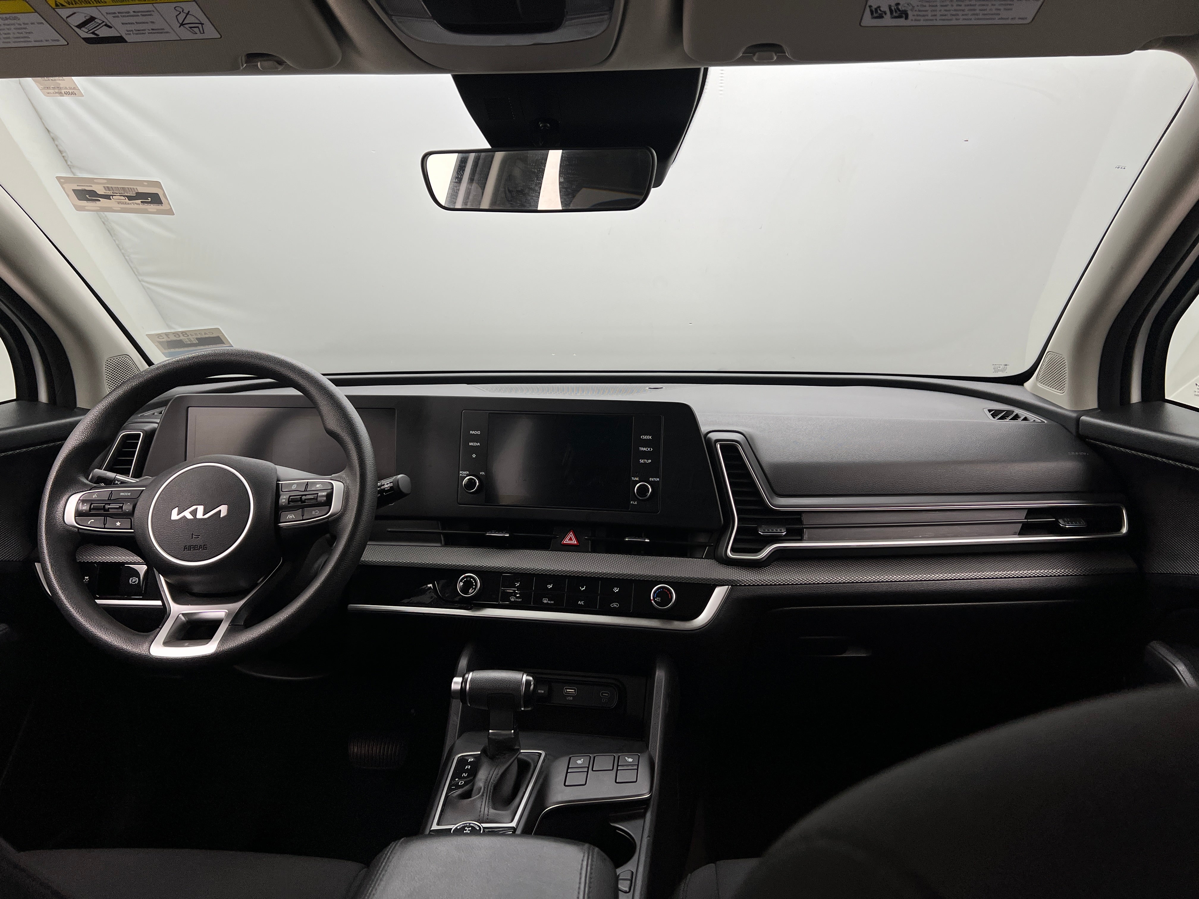 2023 Kia Sportage LX 3