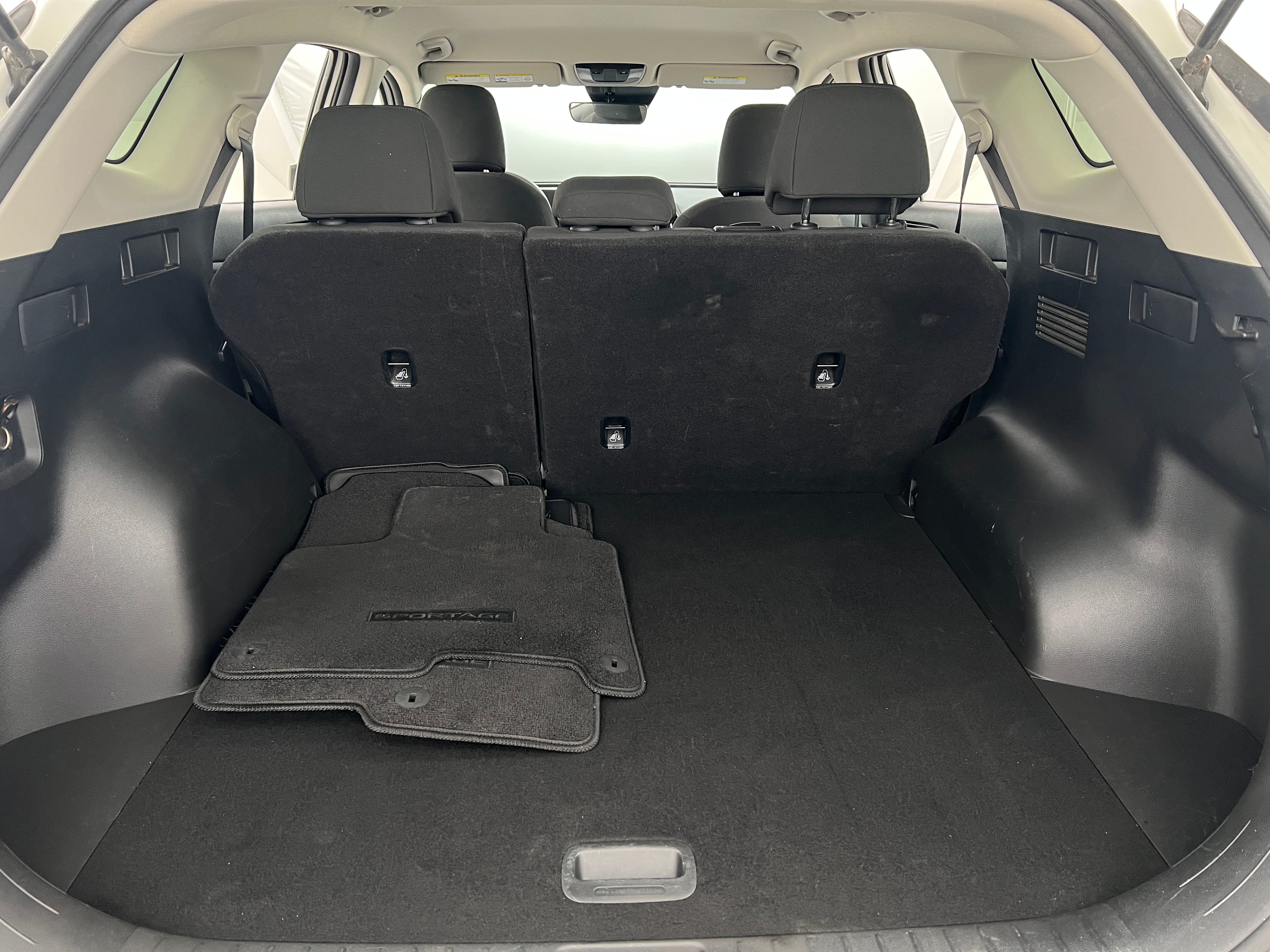 2023 Kia Sportage LX 7