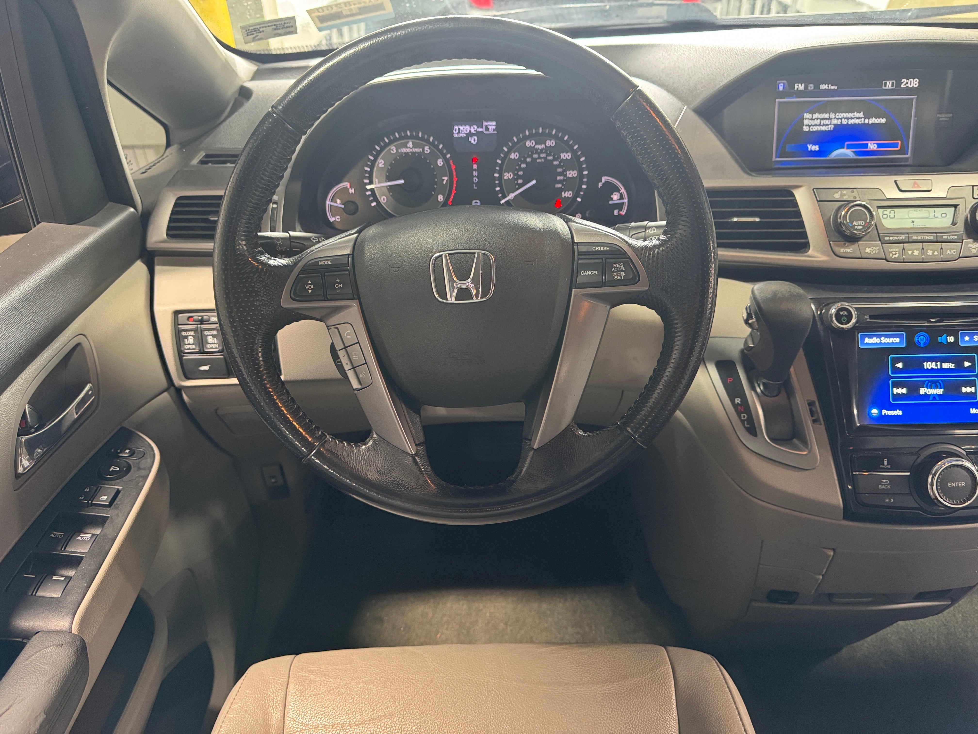 2017 Honda Odyssey EX-L 4