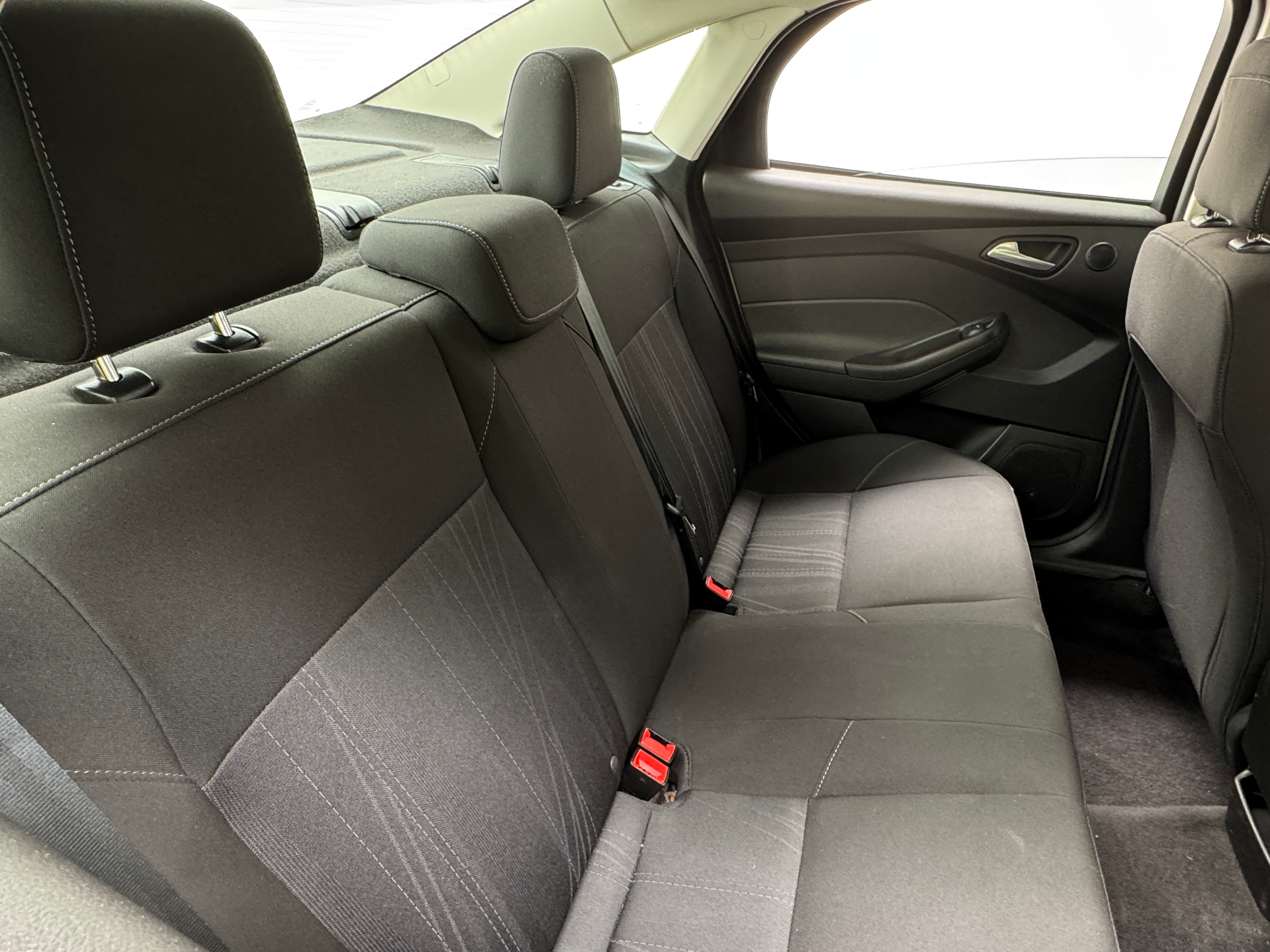 2018 Ford Focus SEL 6