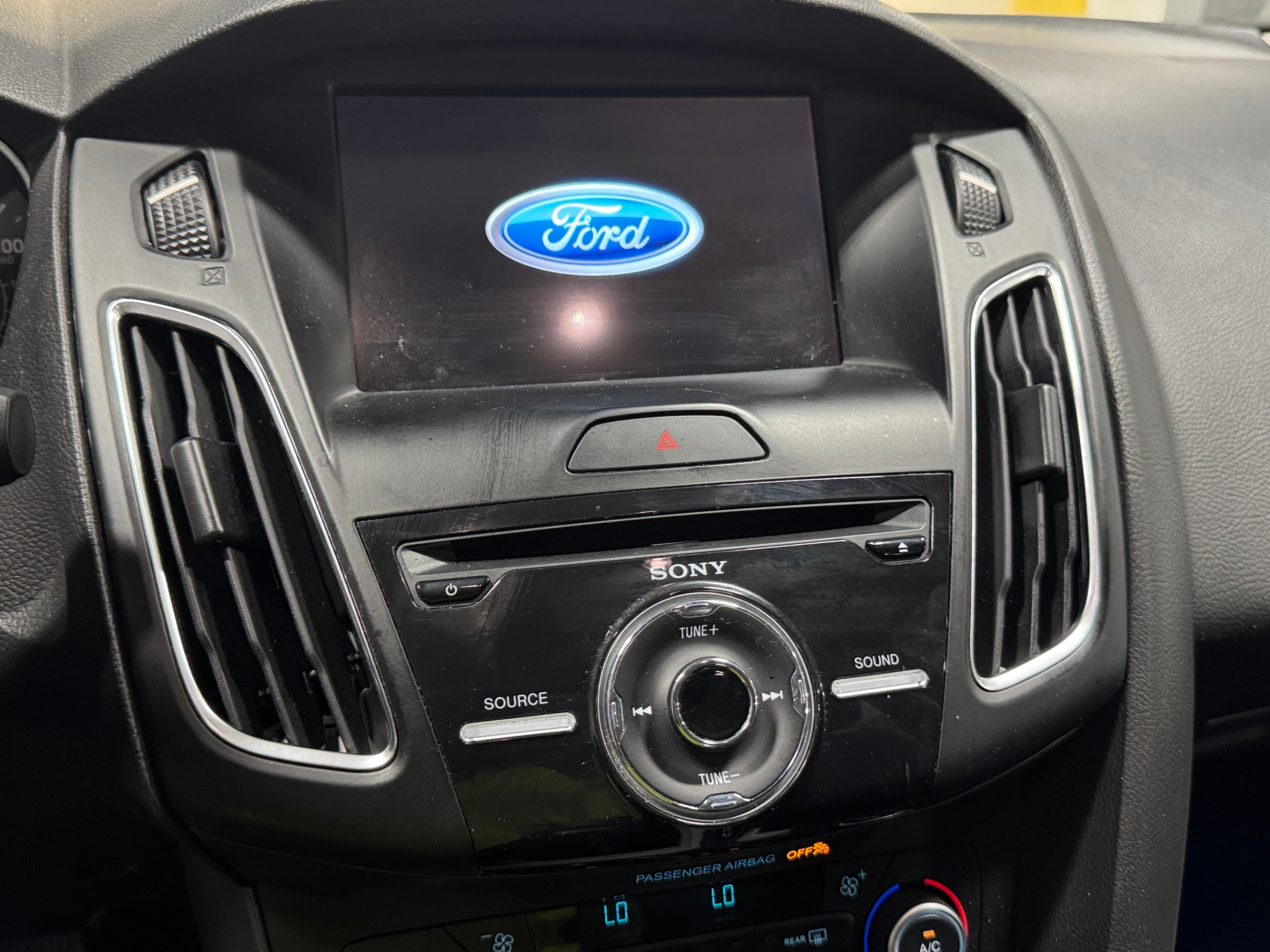 2018 Ford Focus SEL 4