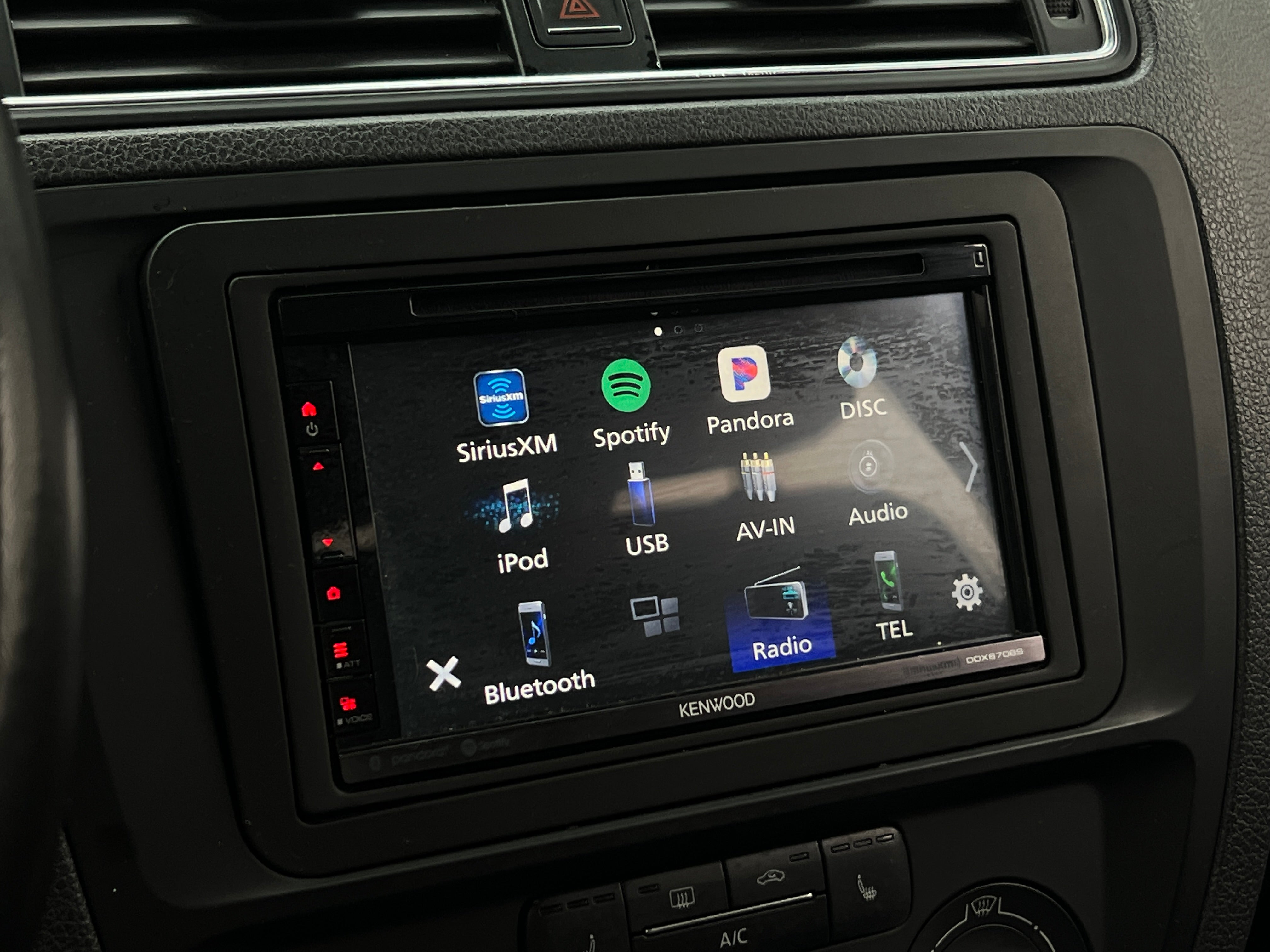 2016 Volkswagen Jetta SE 4