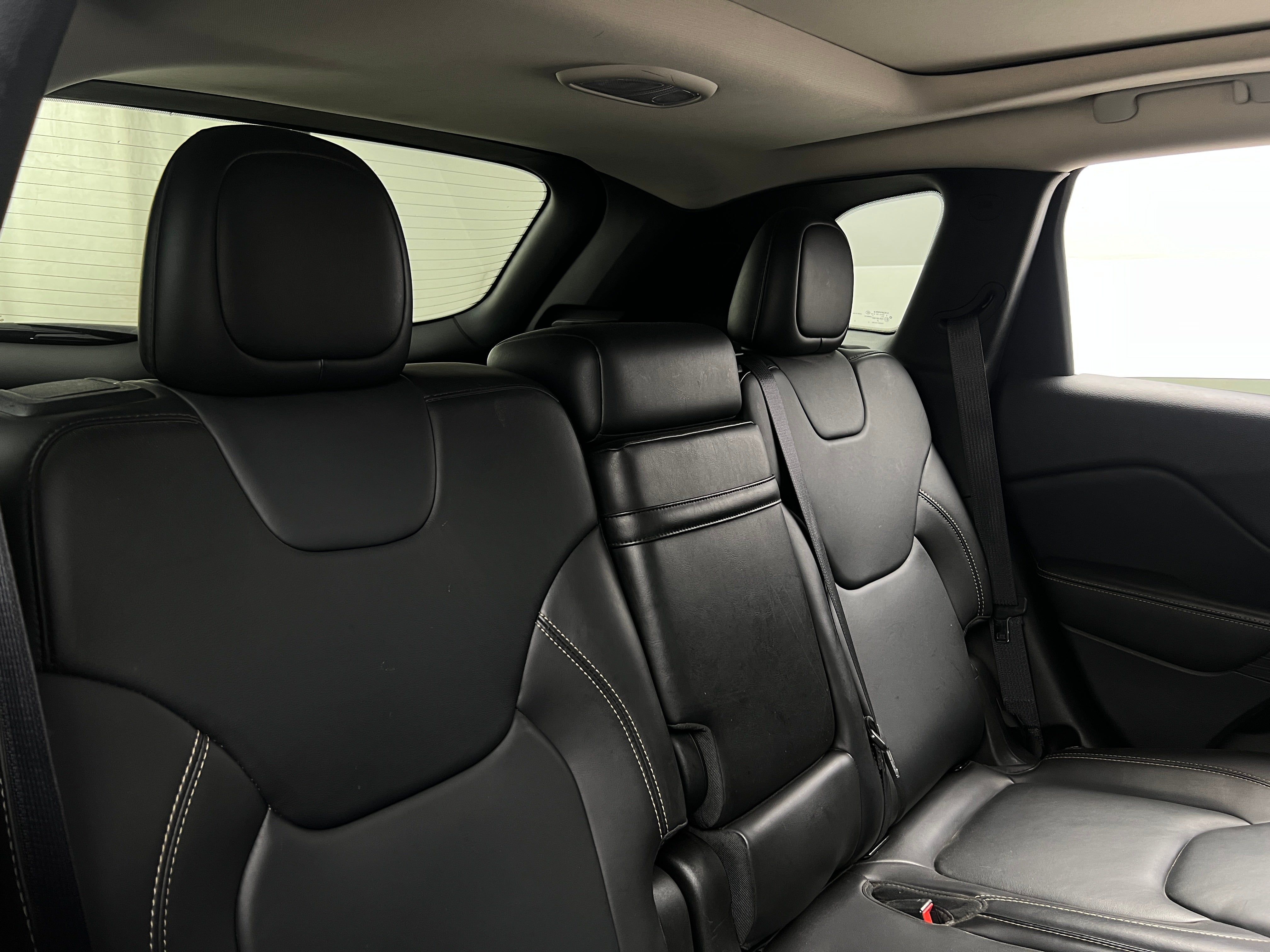 2017 Jeep Cherokee Limited Edition 5