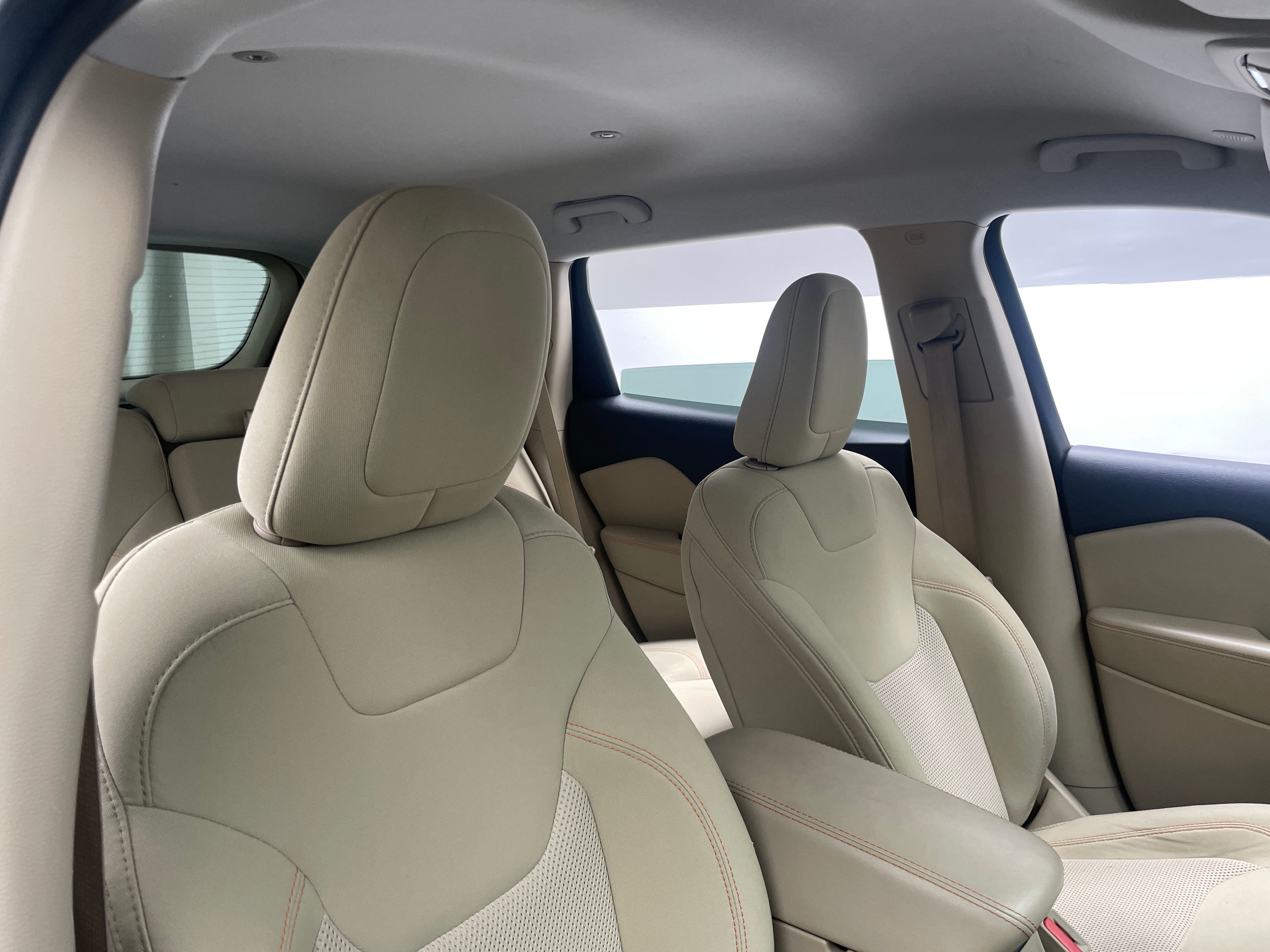 2020 Jeep Cherokee Latitude 2