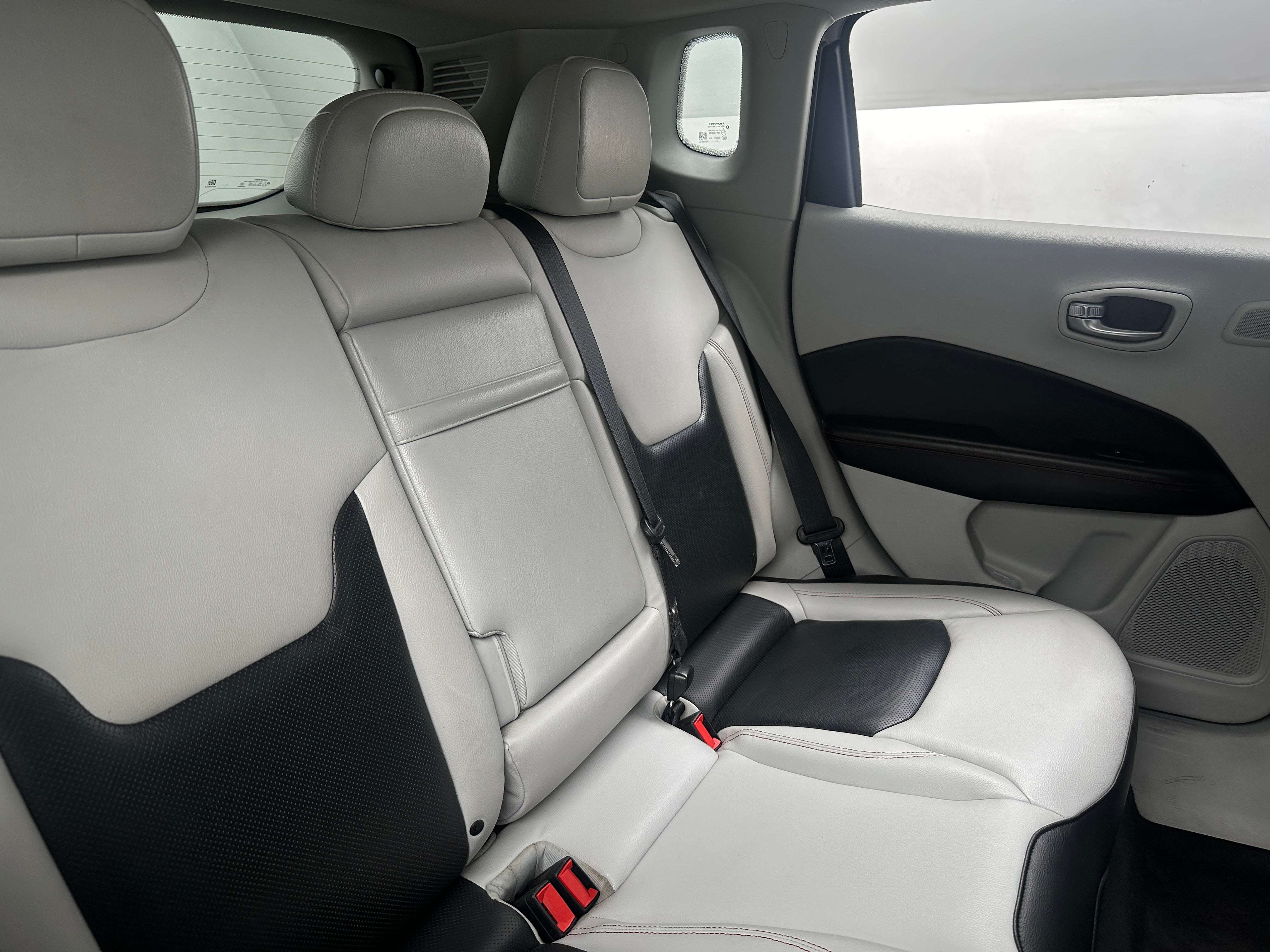 2018 Jeep Compass Limited 5