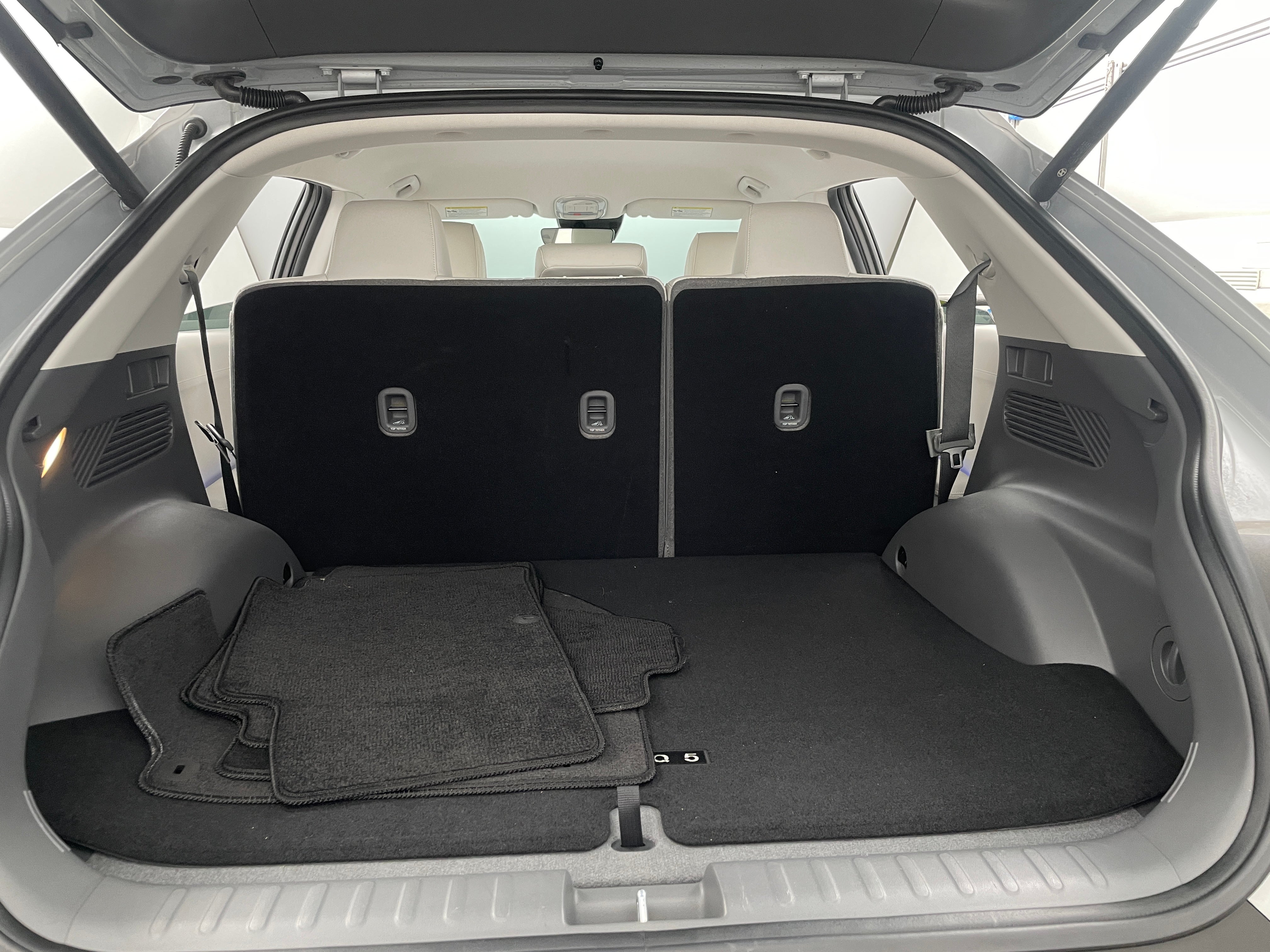 2022 Hyundai Ioniq 5 SEL 6