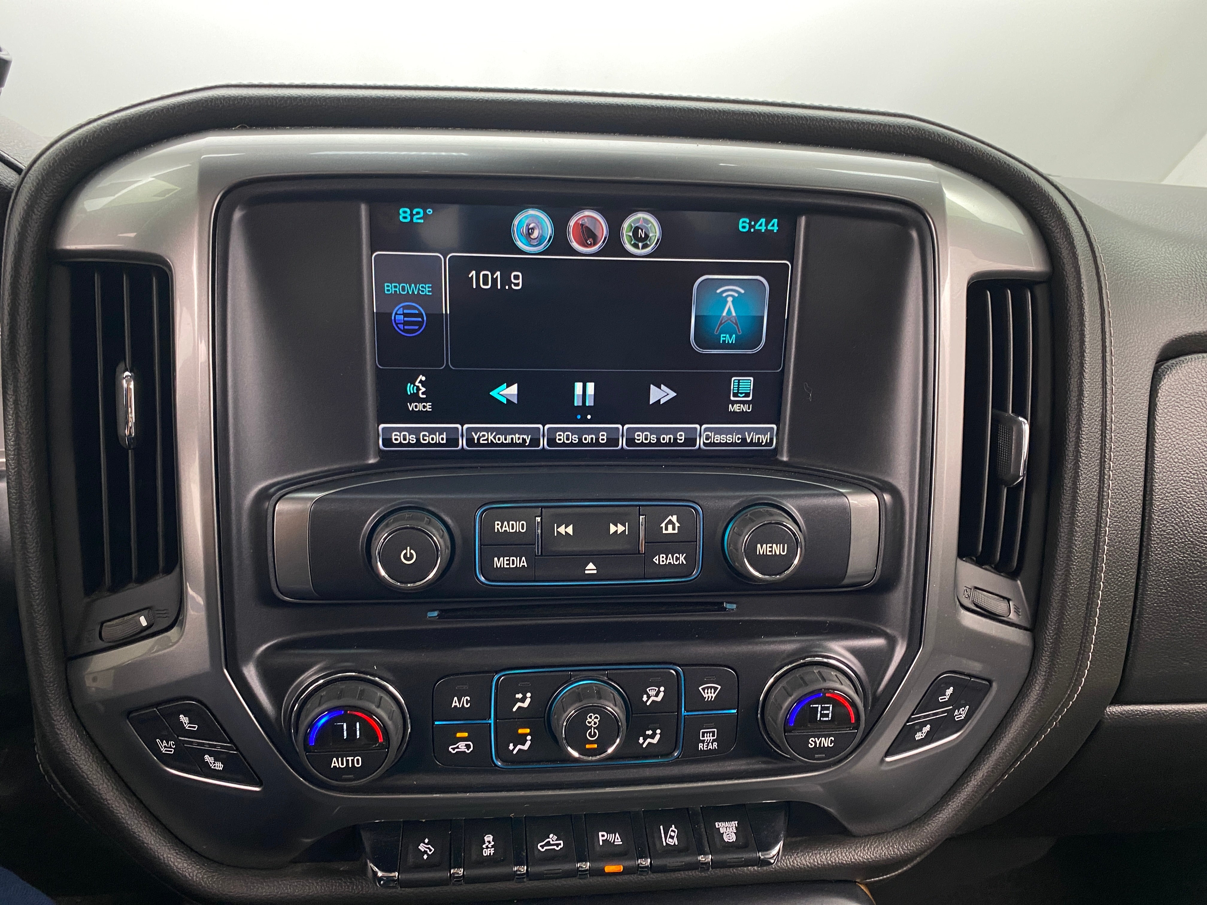 2015 Chevrolet Silverado 2500 LTZ 3