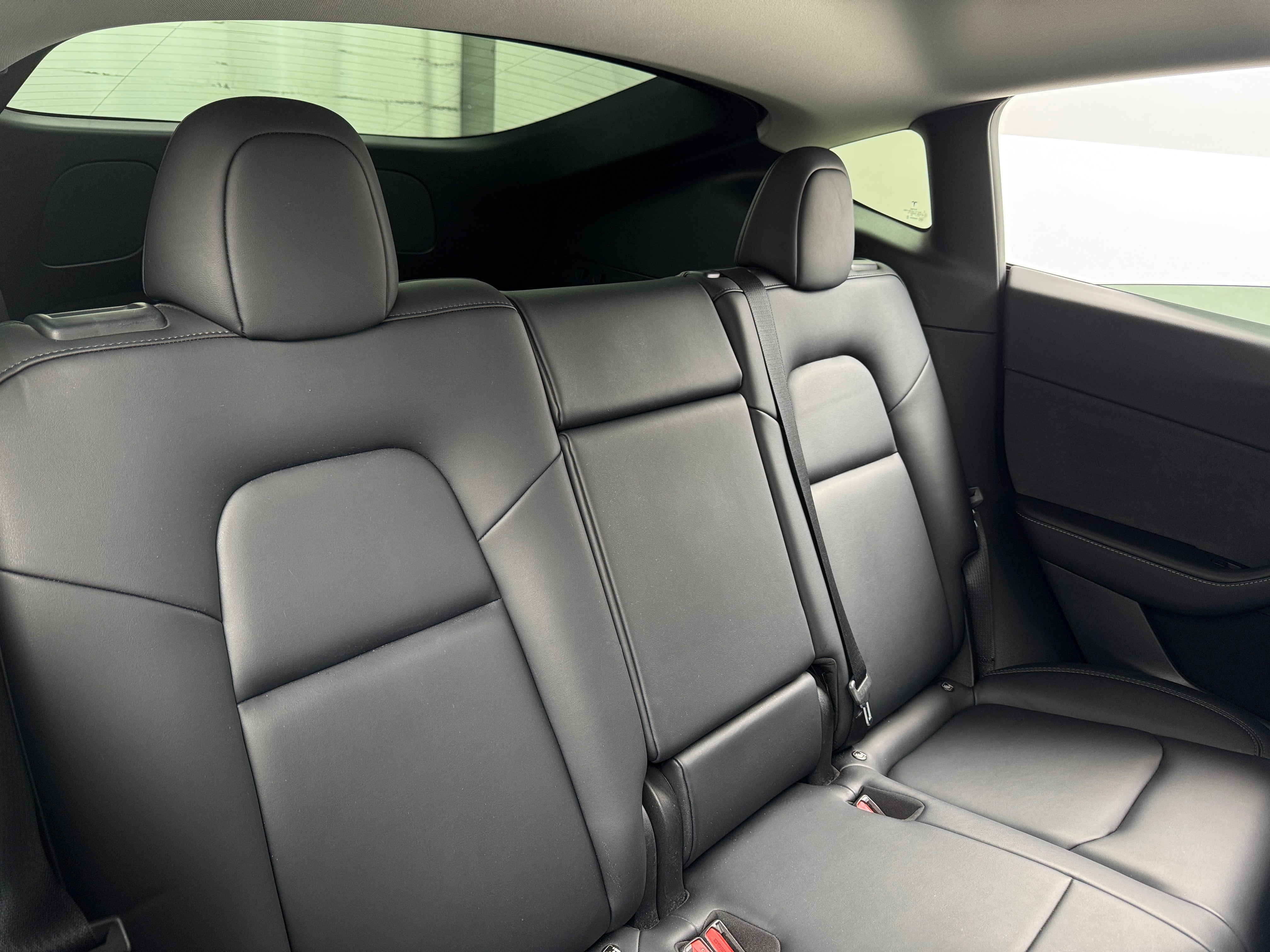 2022 Tesla Model Y Long Range 5