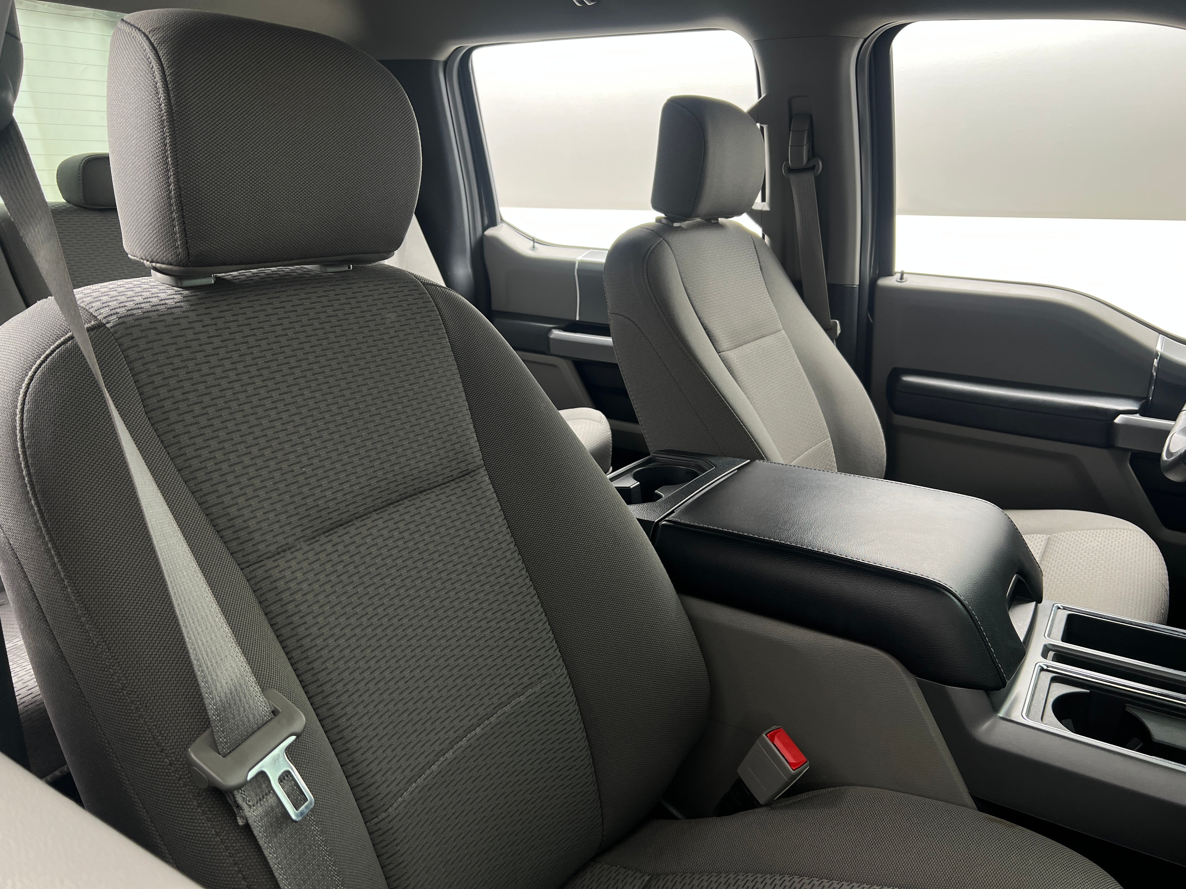 2020 Ford Econoline E-150 2