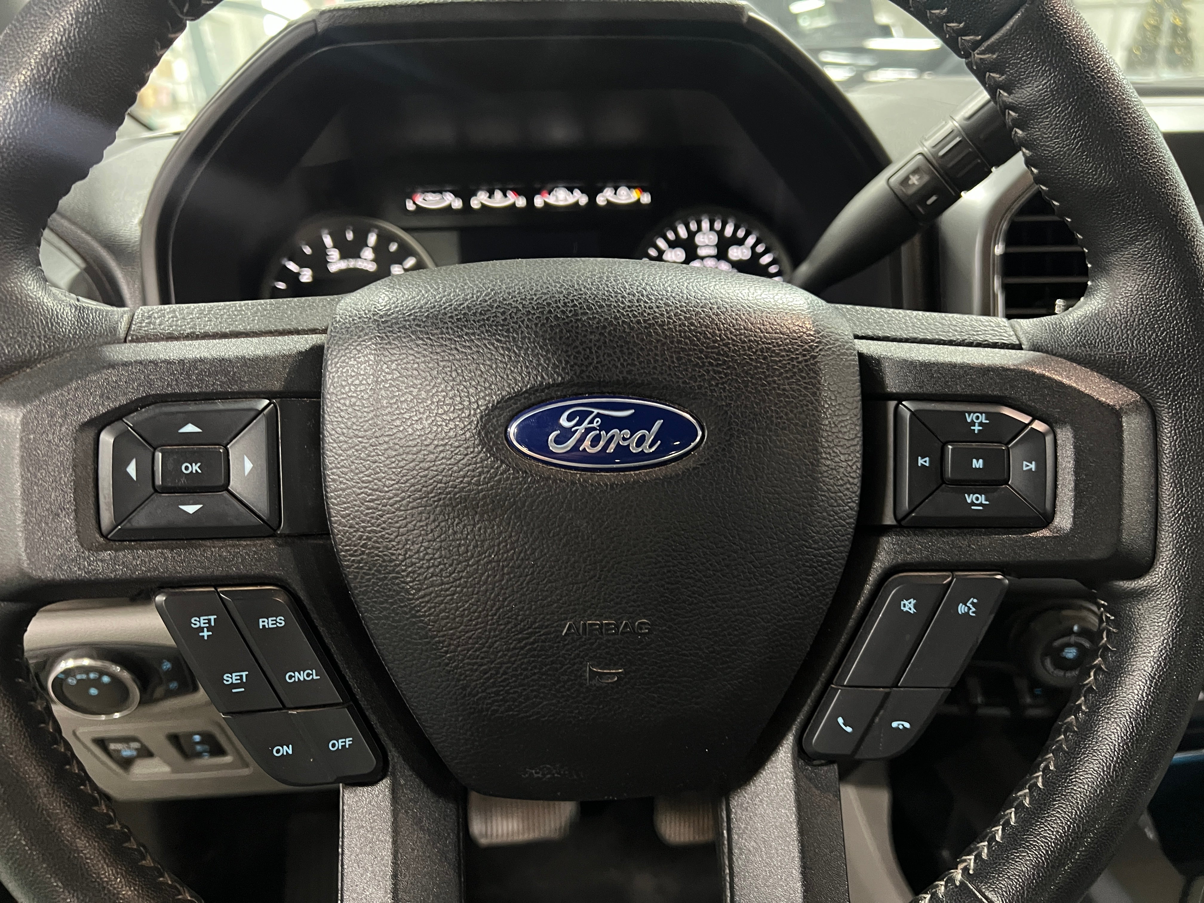 2020 Ford Econoline E-150 5
