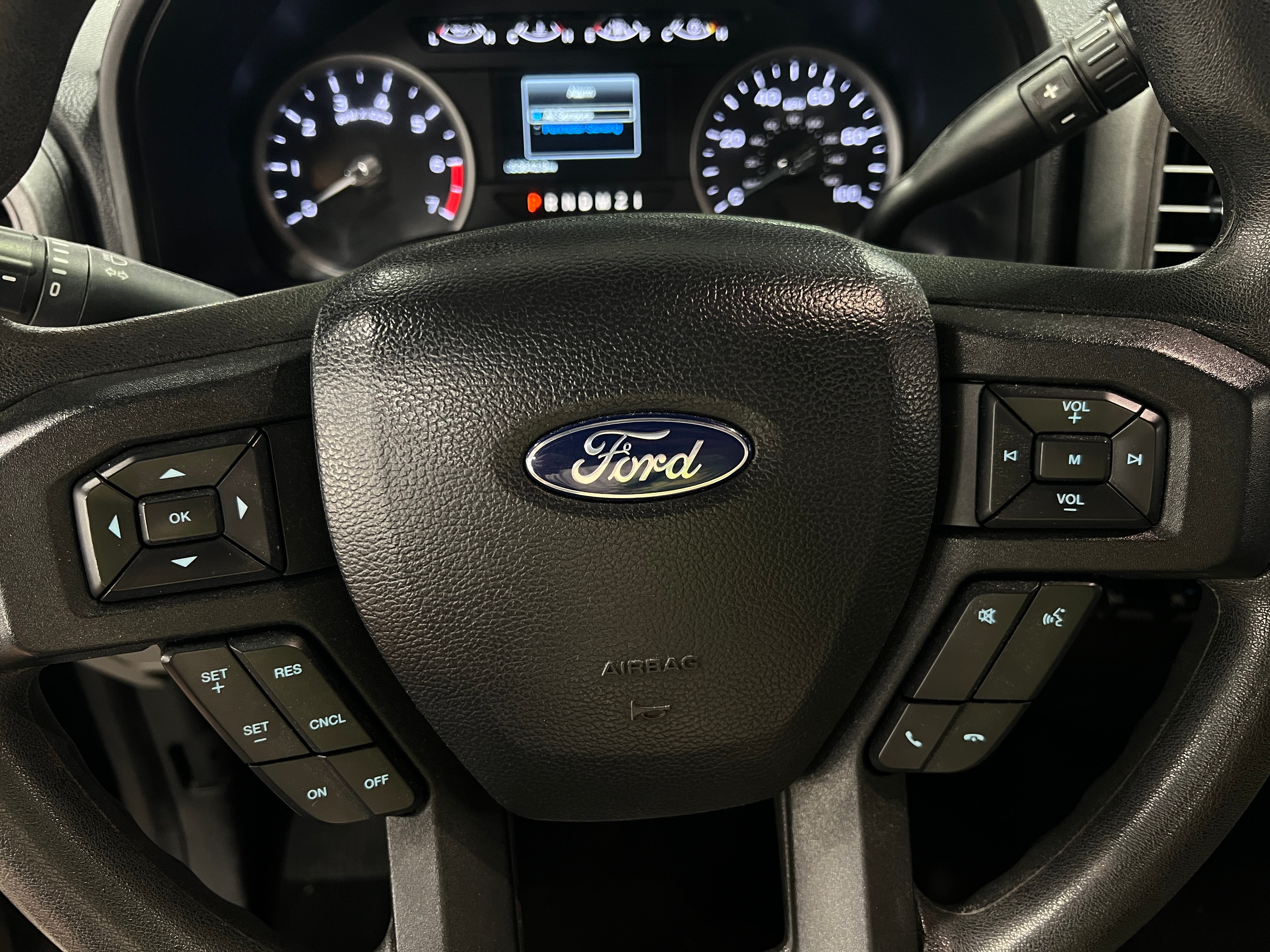 2019 Ford Econoline E-250 5