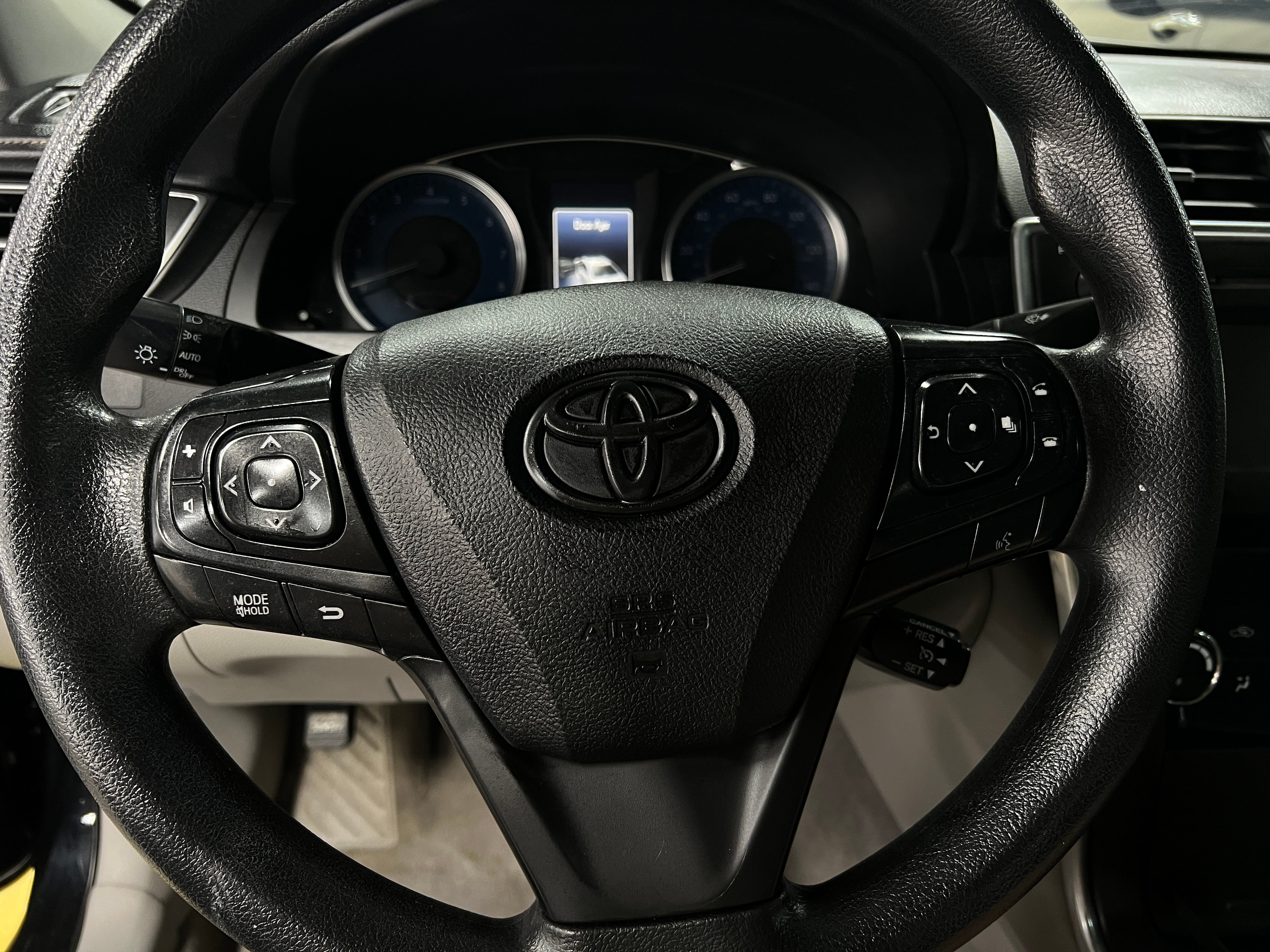 2017 Toyota Camry LE 5