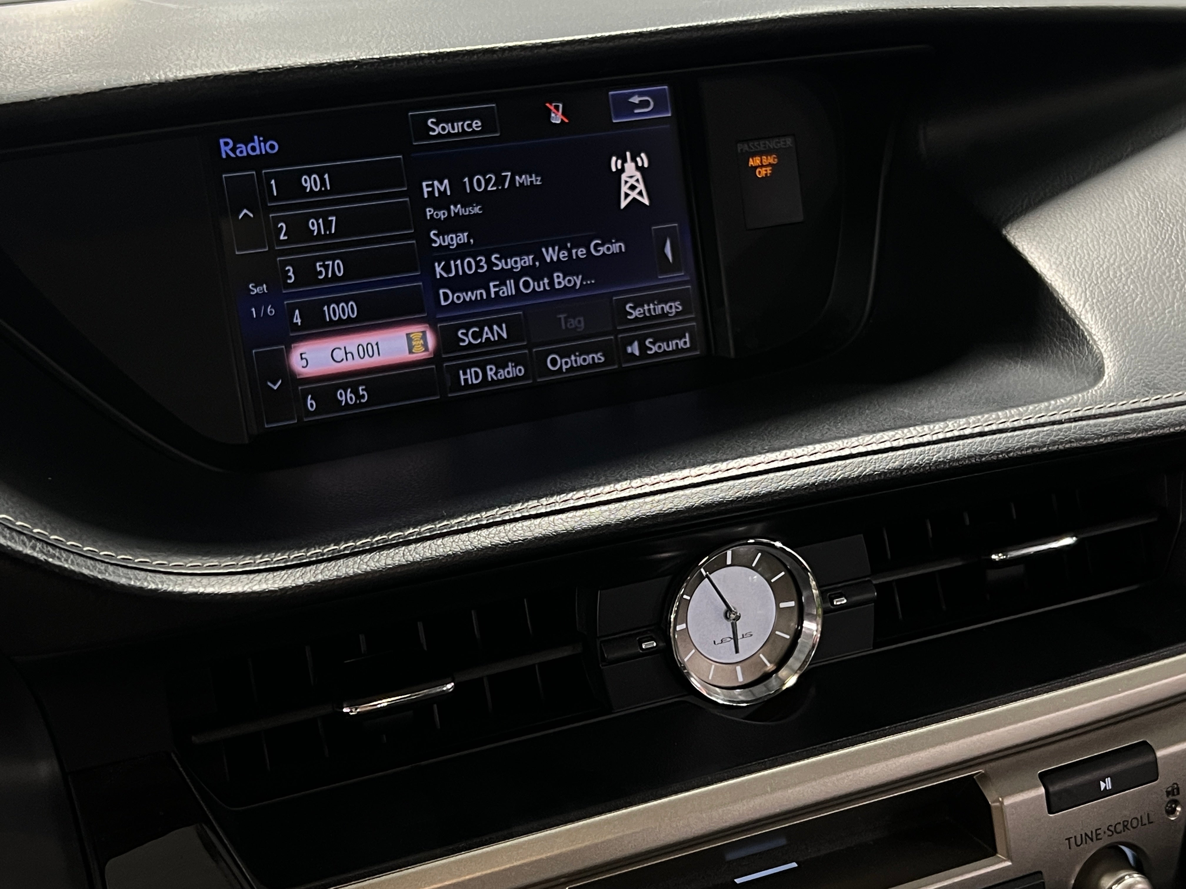 2016 Lexus ES 350 3