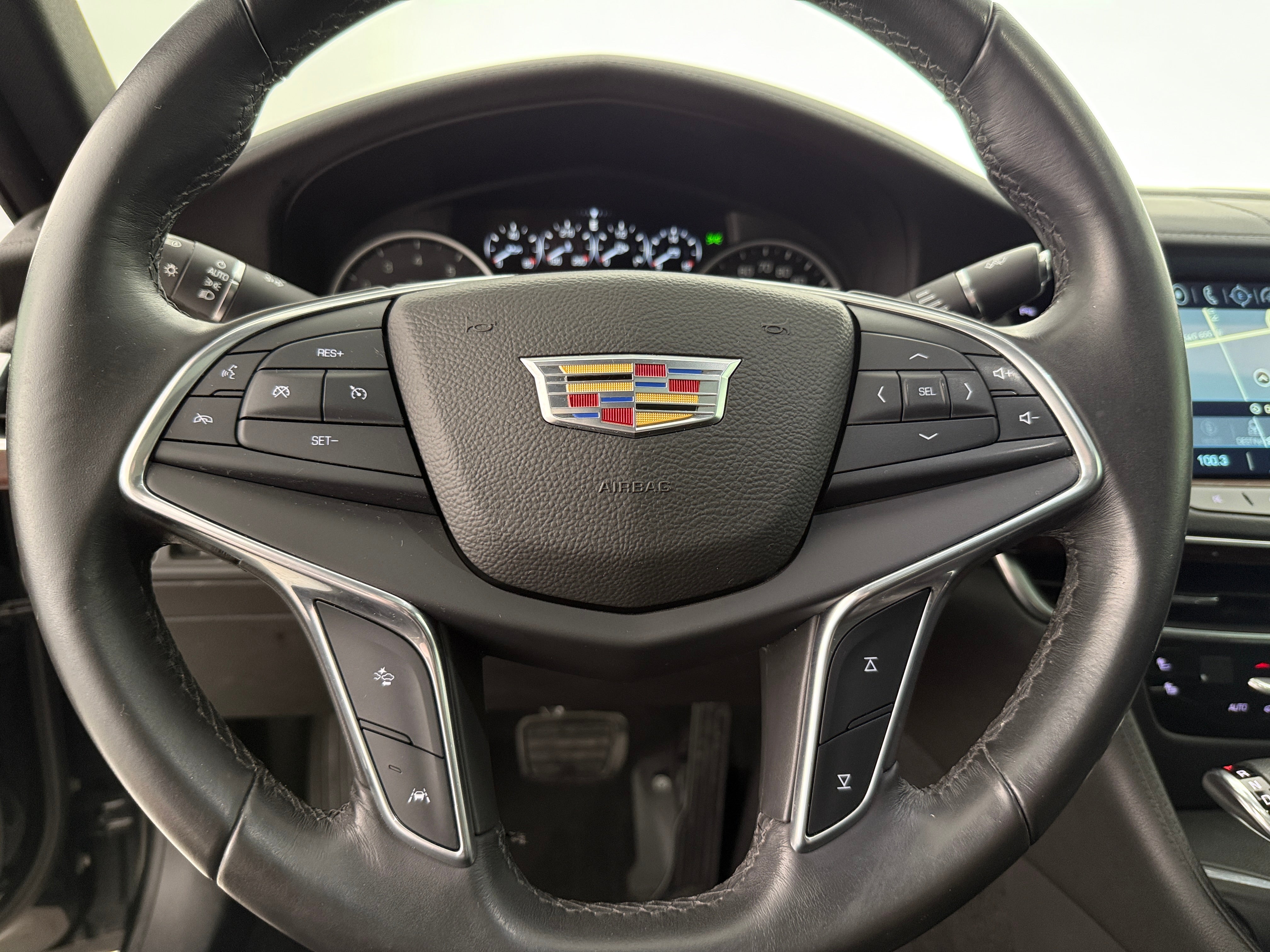 2017 Cadillac CT6  4