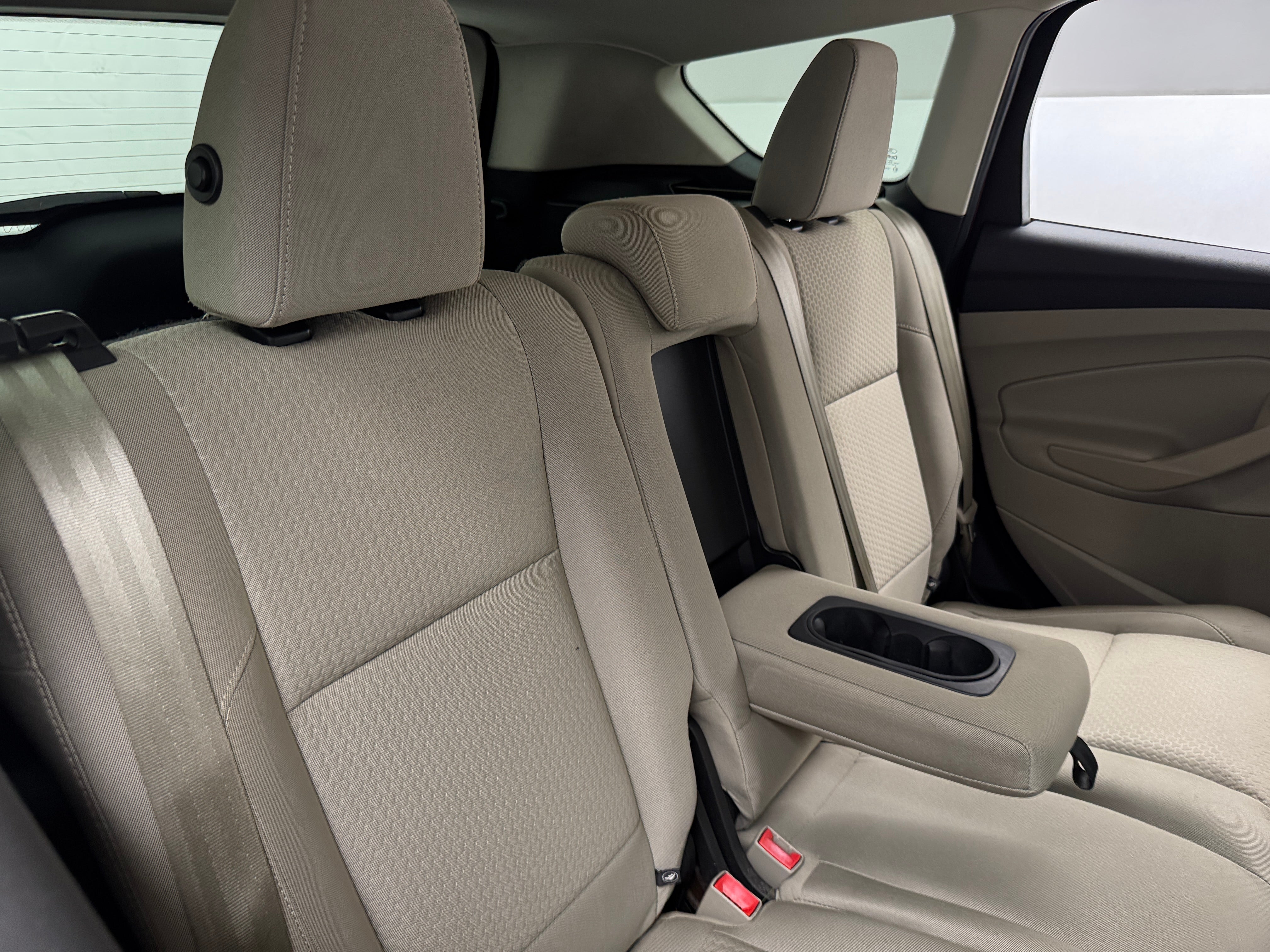 2017 Ford Escape SE 6