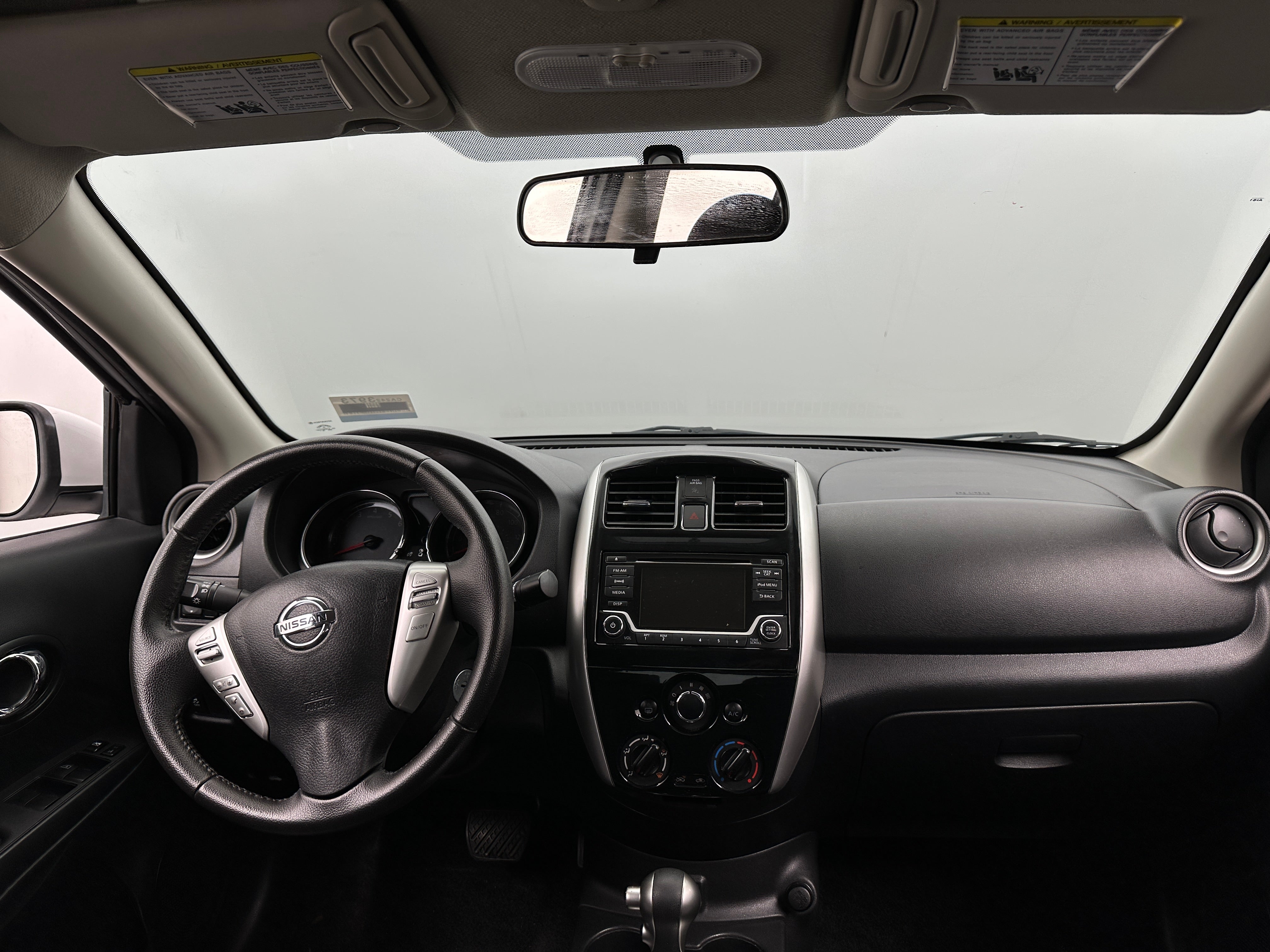 2018 Nissan Versa SV 3