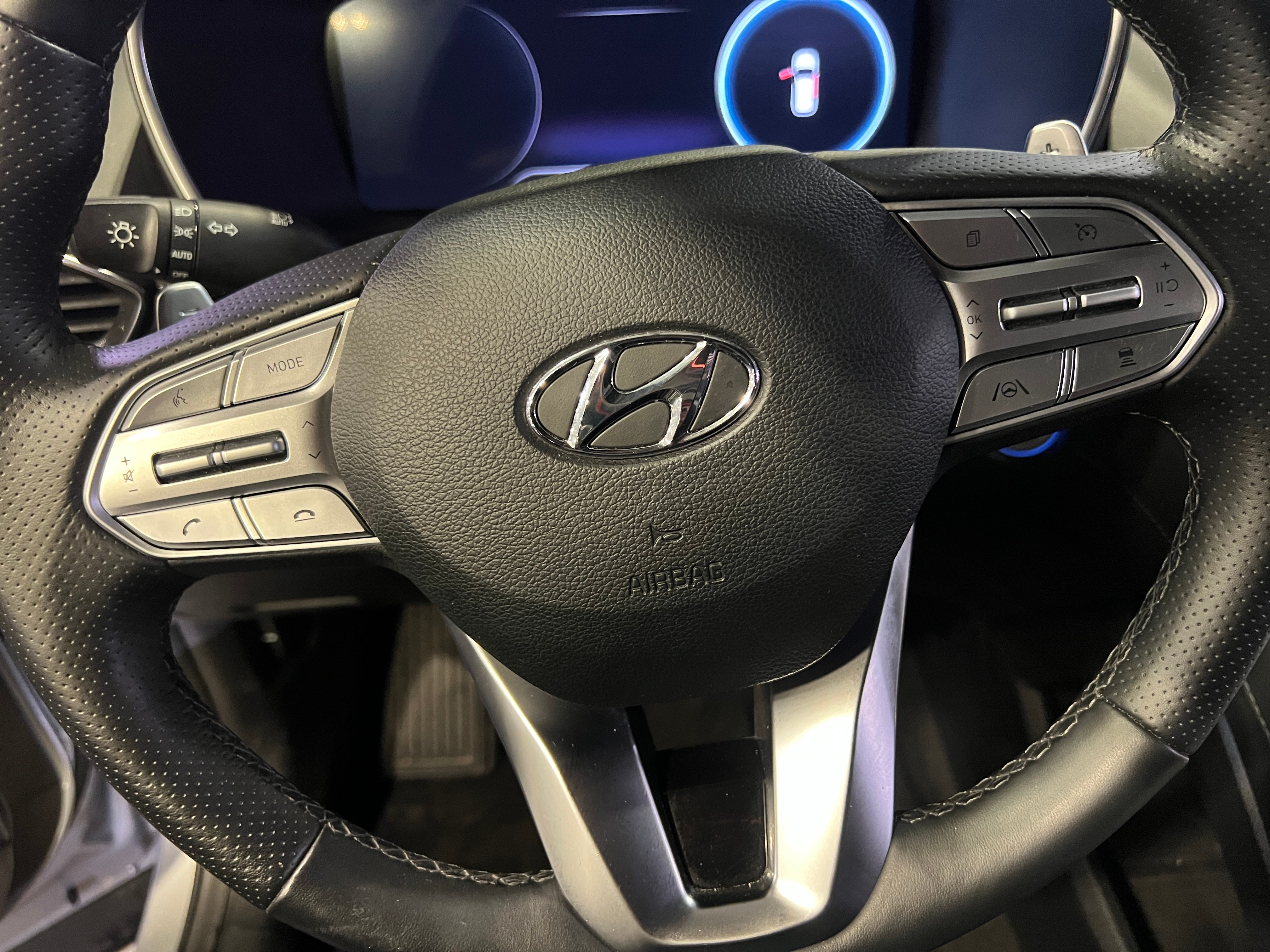 2022 Hyundai Santa Fe Calligraphy 4
