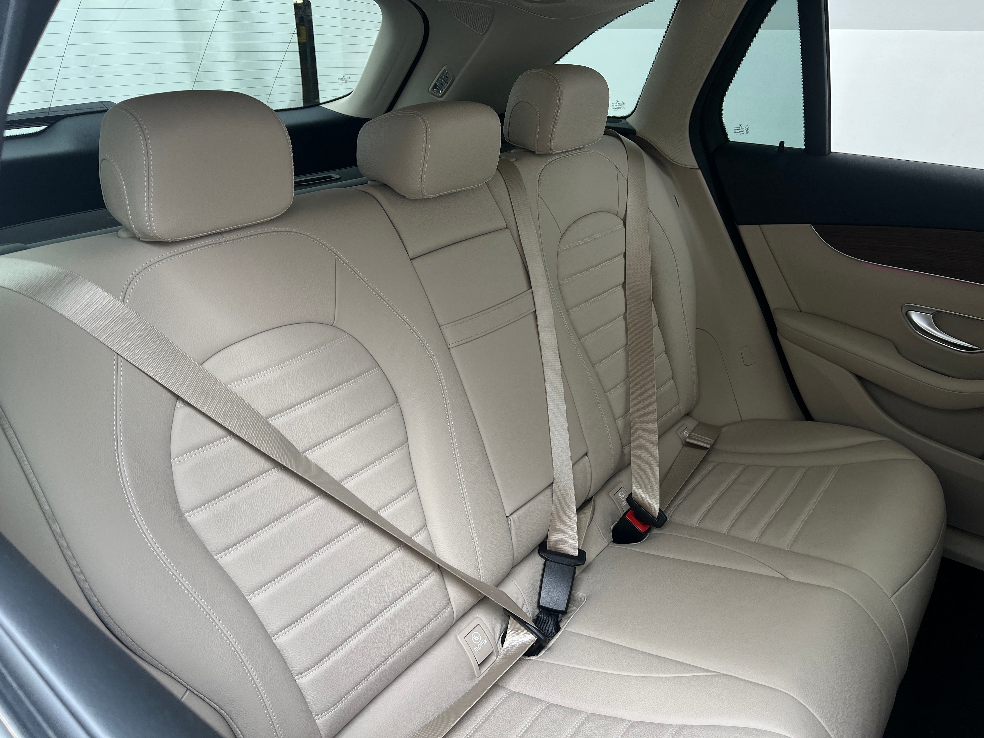 2020 Mercedes-Benz GLC 300 5