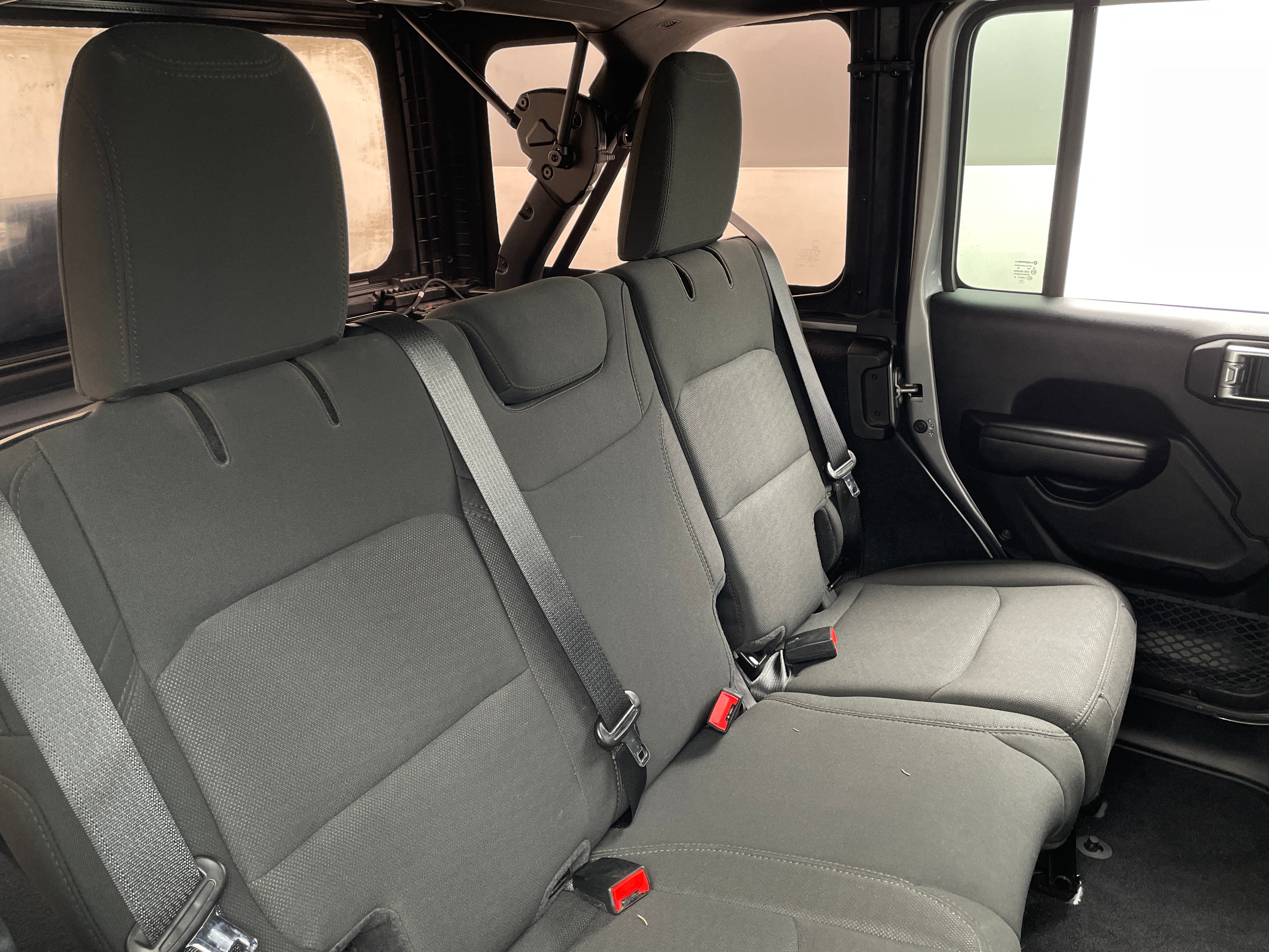 2020 Jeep Wrangler Unlimited Altitude 6