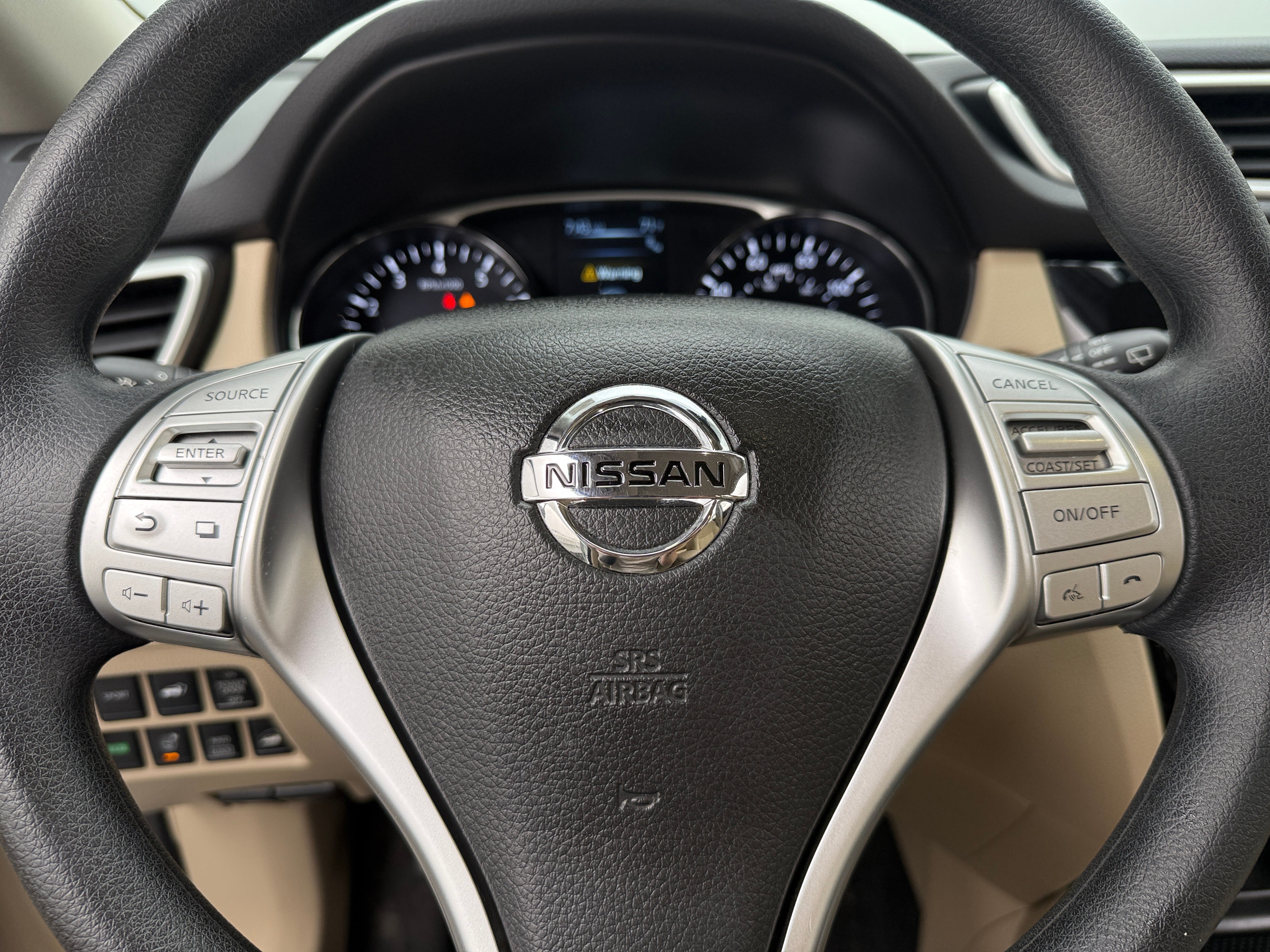 2016 Nissan Rogue SV 5