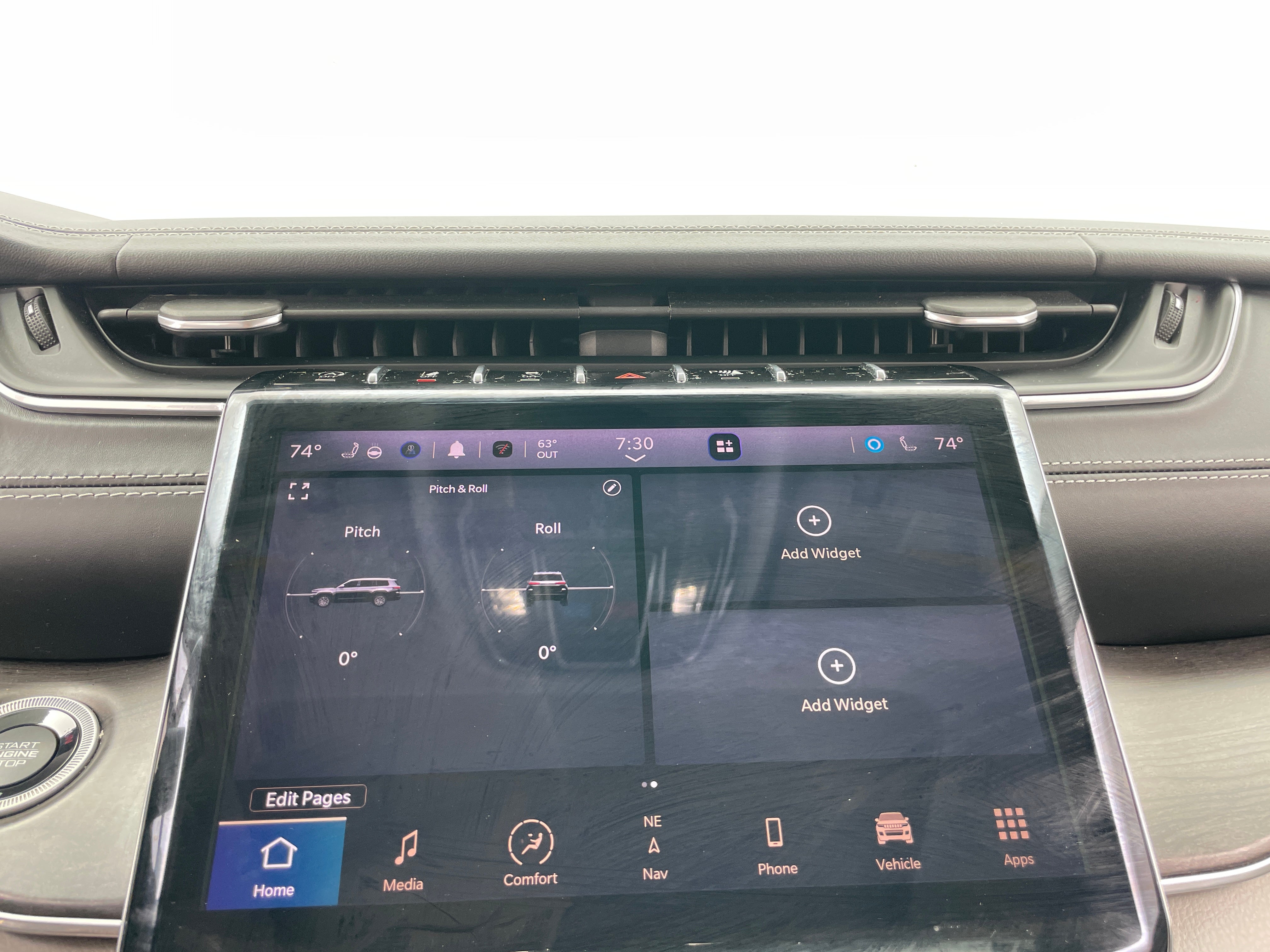 2021 Jeep Grand Cherokee L Overland 3