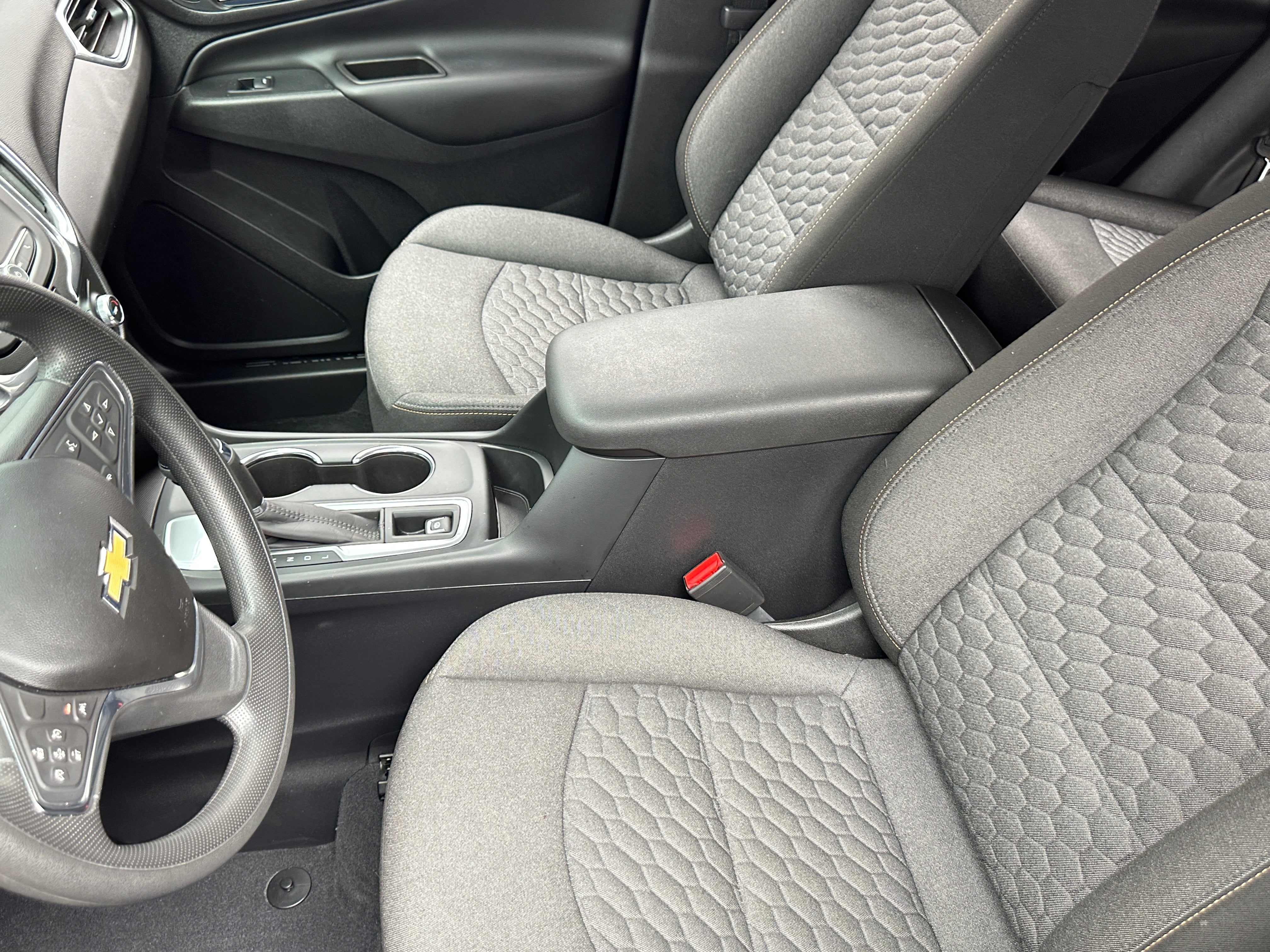 2020 Chevrolet Equinox LT 2