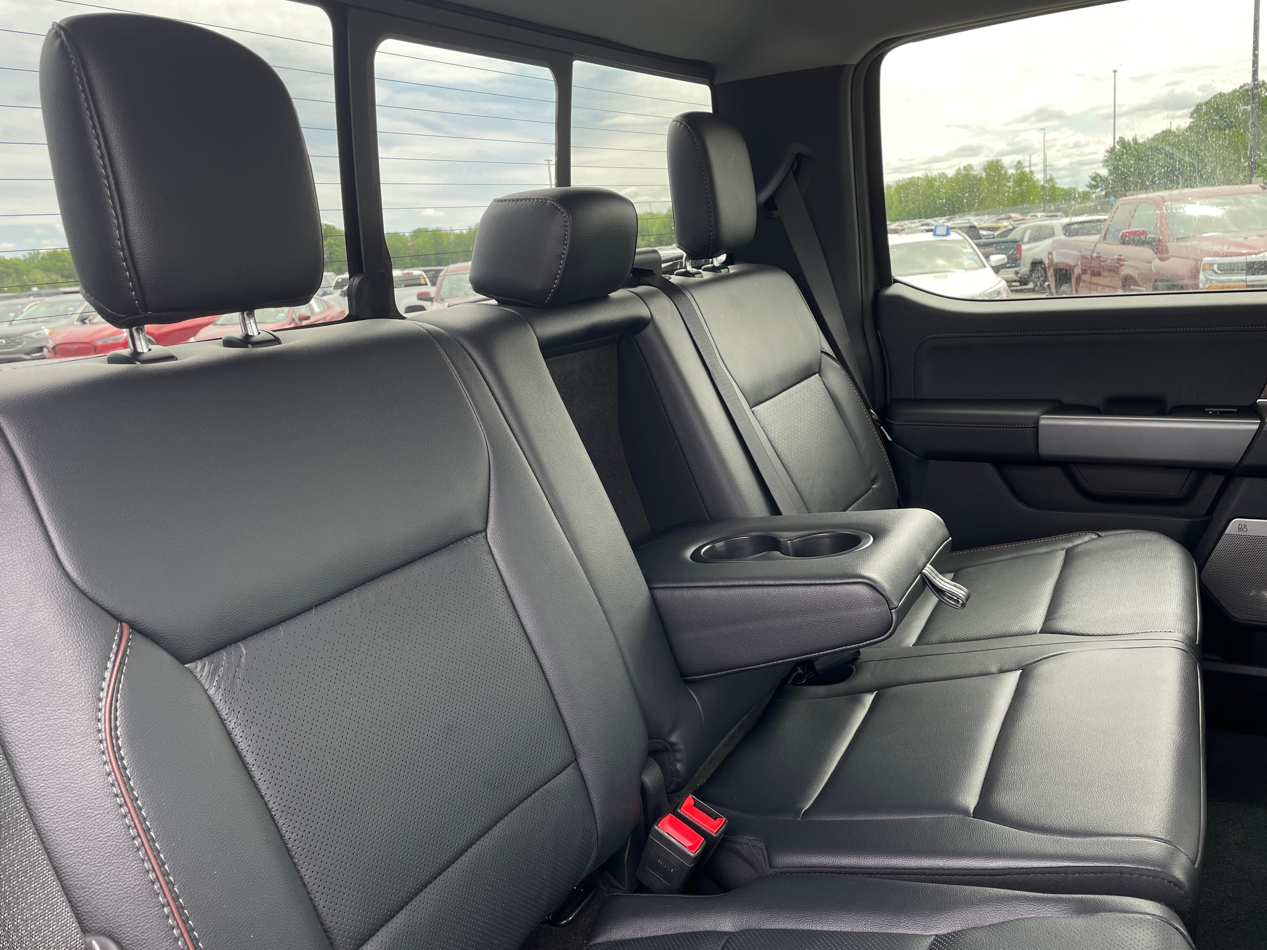 2023 Ford Econoline E-250 5