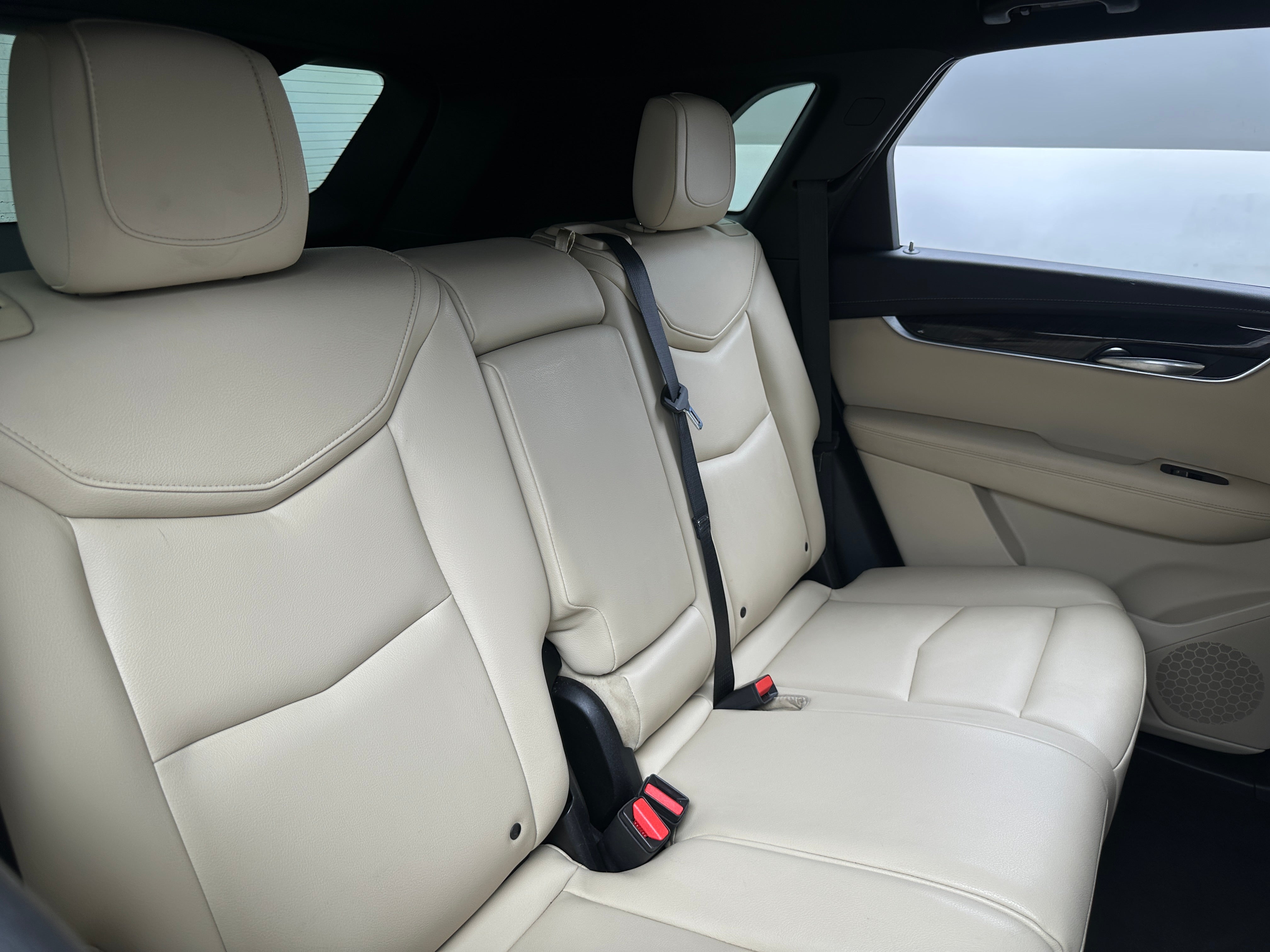 2018 Cadillac XT5 Base 5