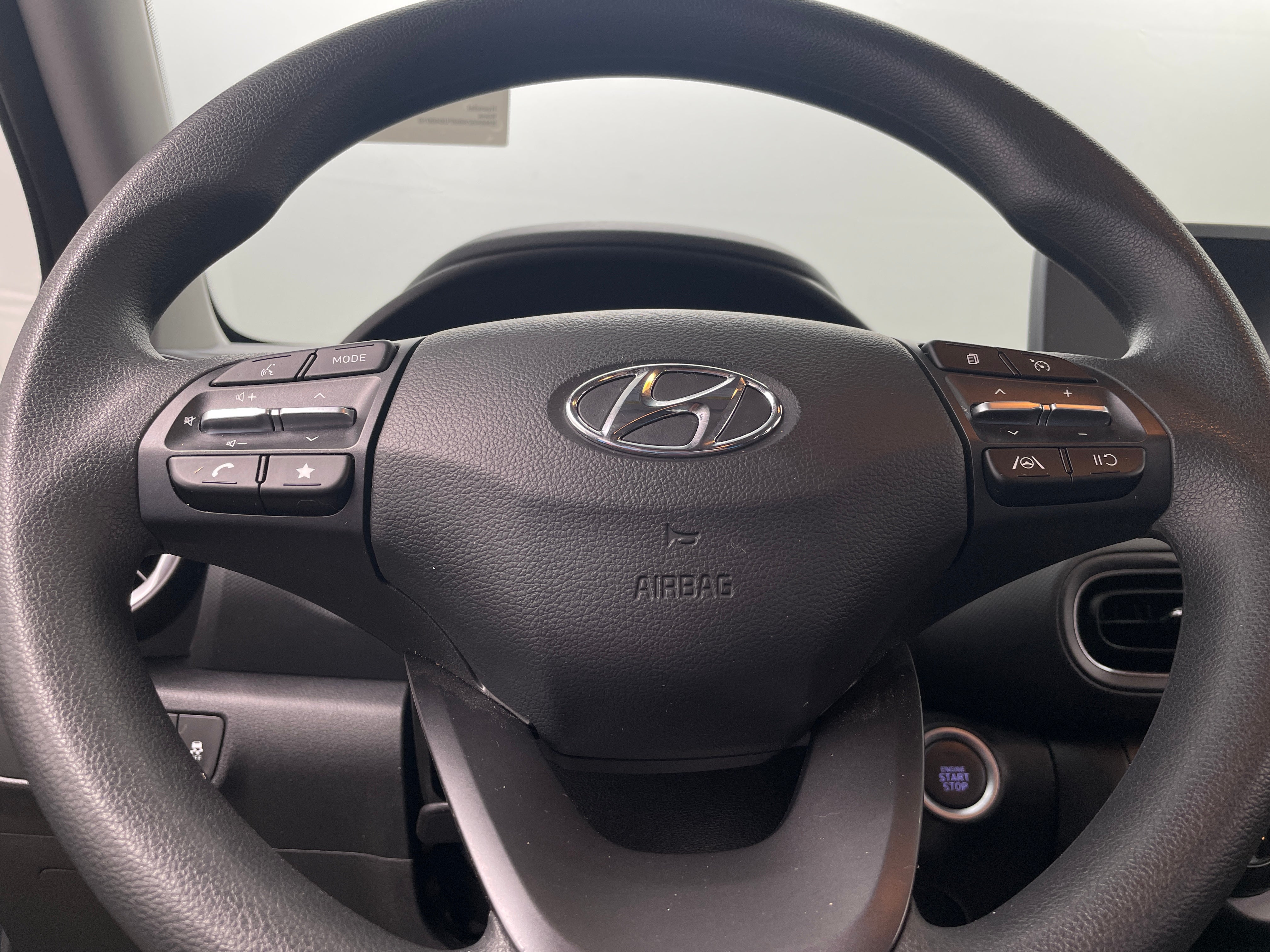 2023 Hyundai Kona SEL 5