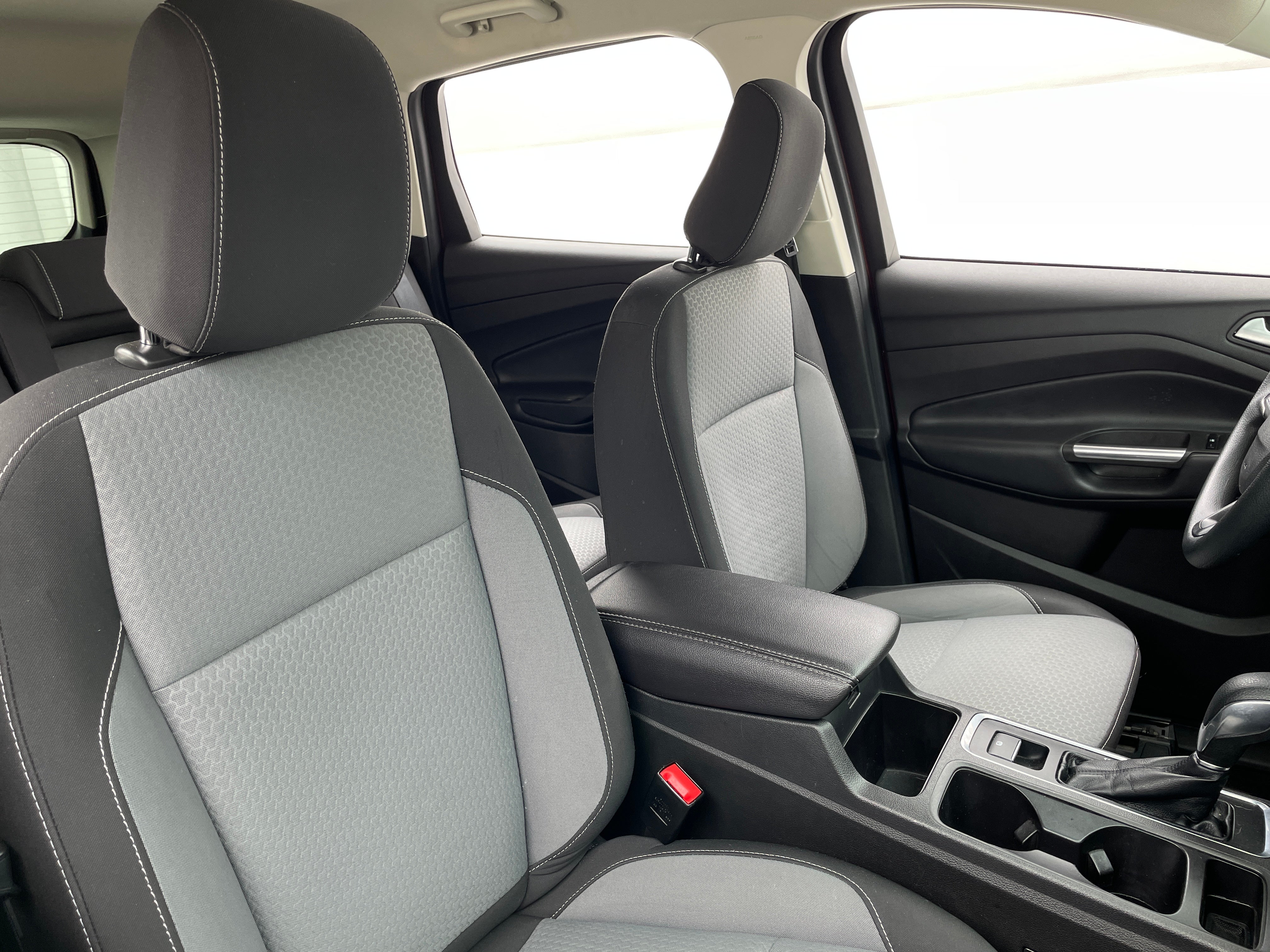 2018 Ford Escape SE 2