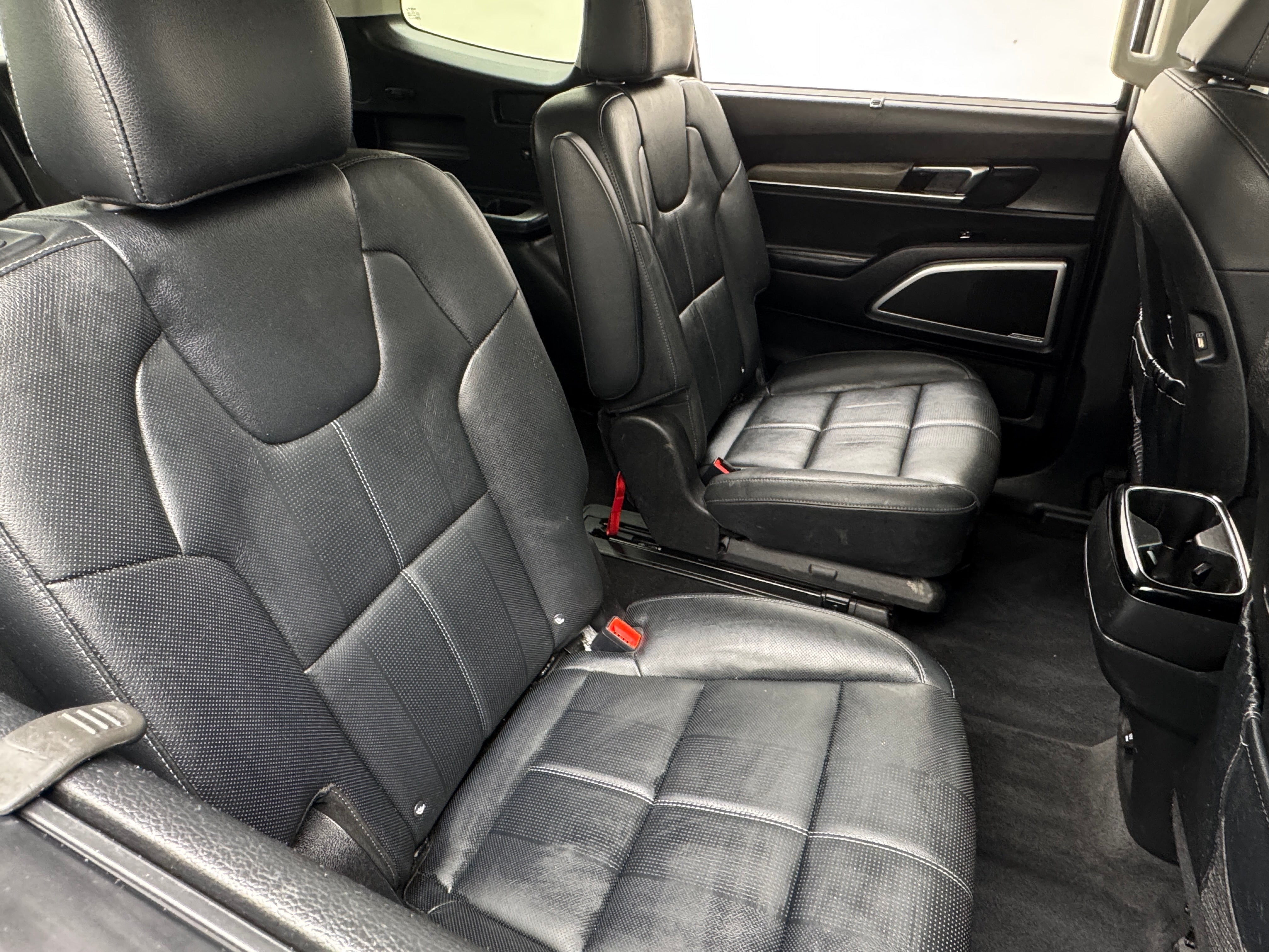 2022 Kia Telluride EX 5
