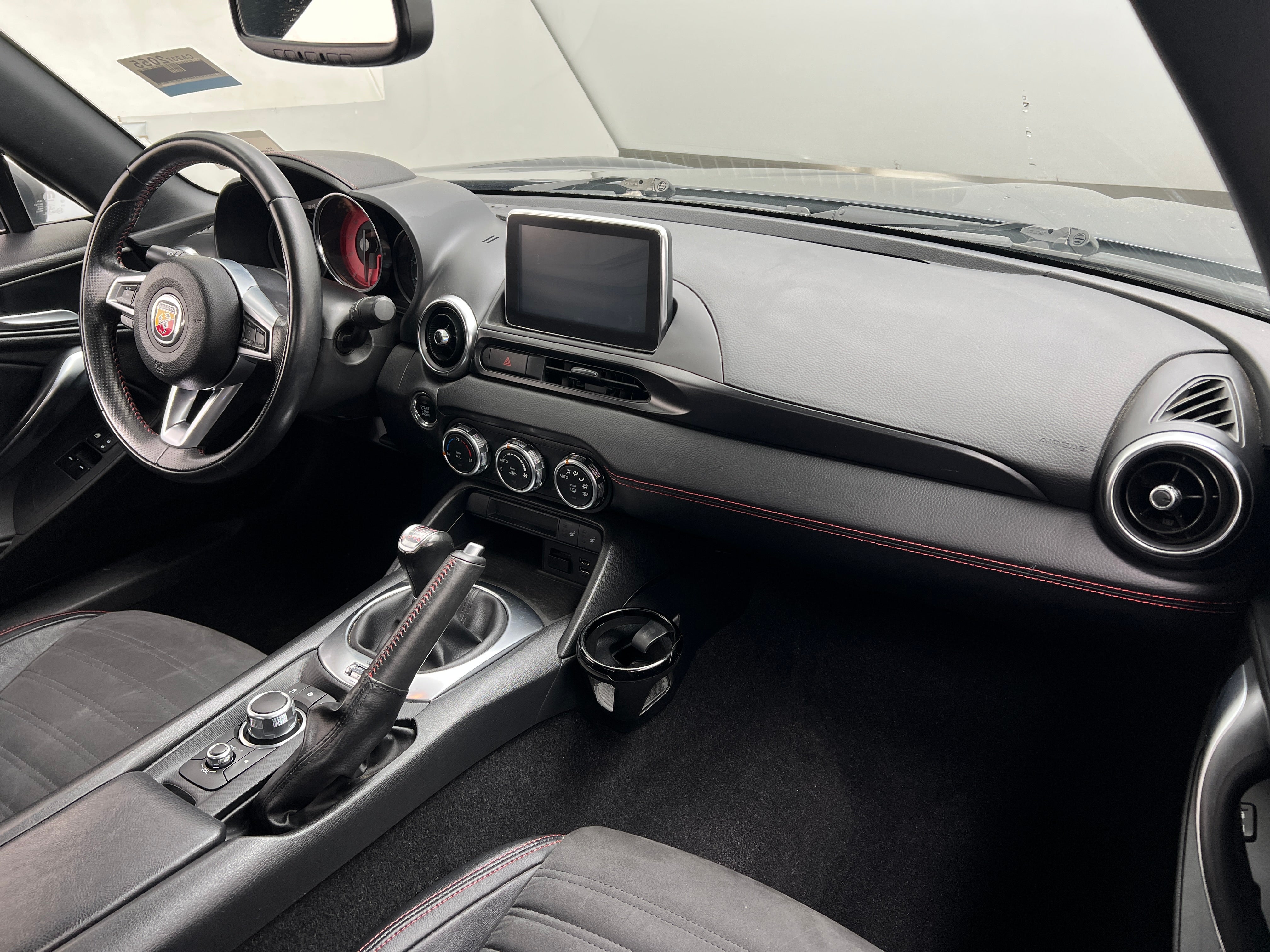 2019 Fiat 124 Spider Abarth 2