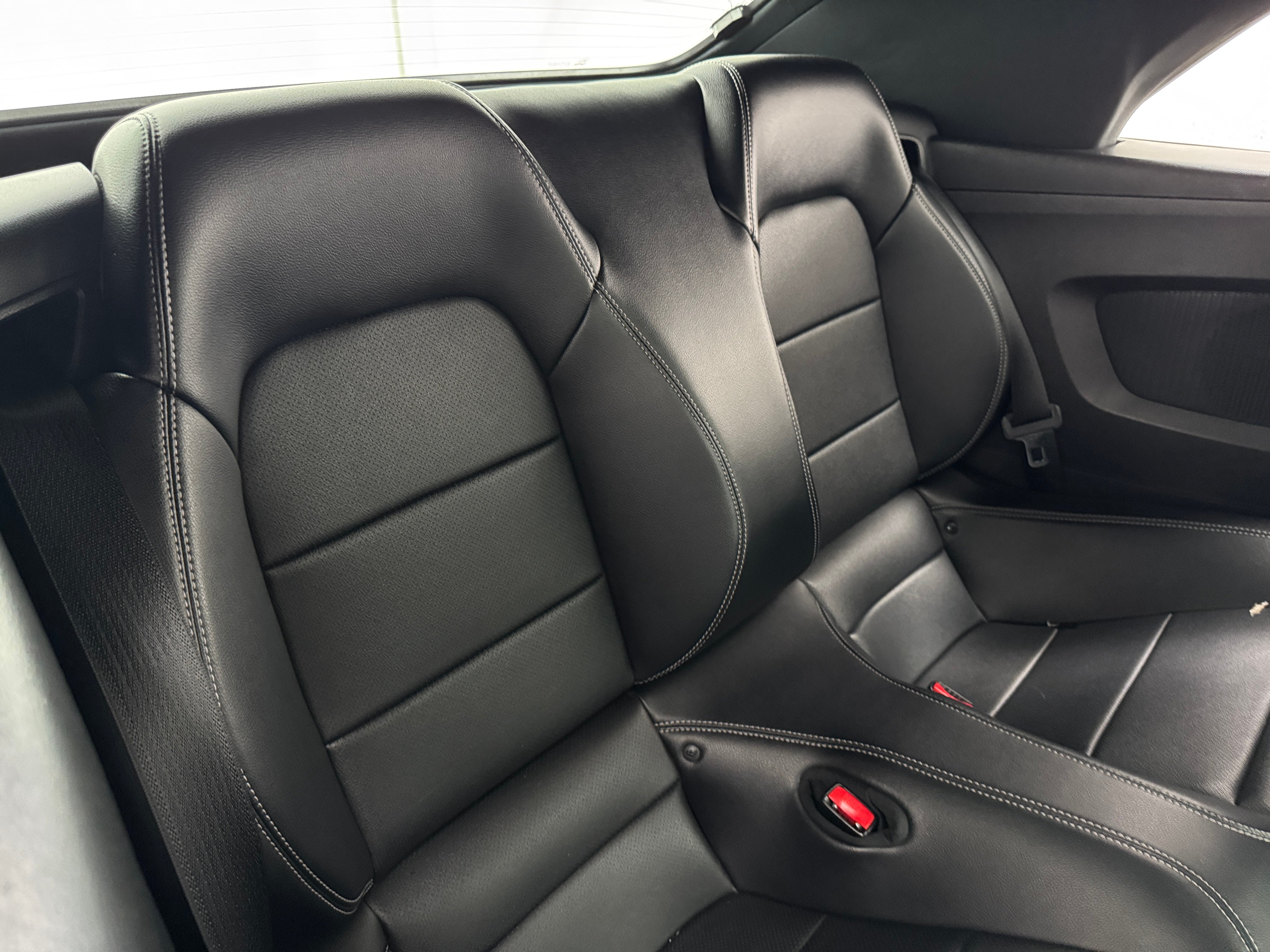 2016 Ford Mustang  5