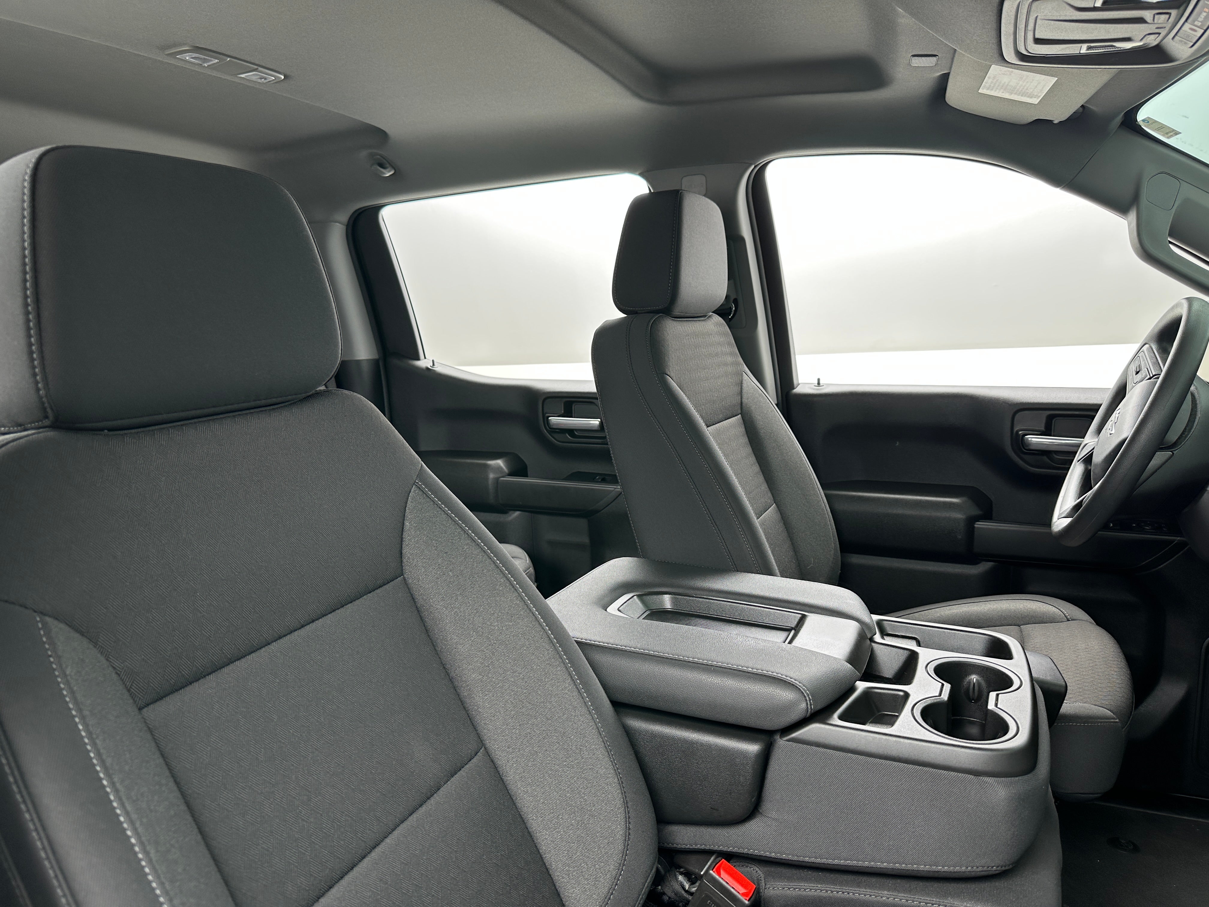2024 Chevrolet Silverado 1500 Custom Trail Boss 2