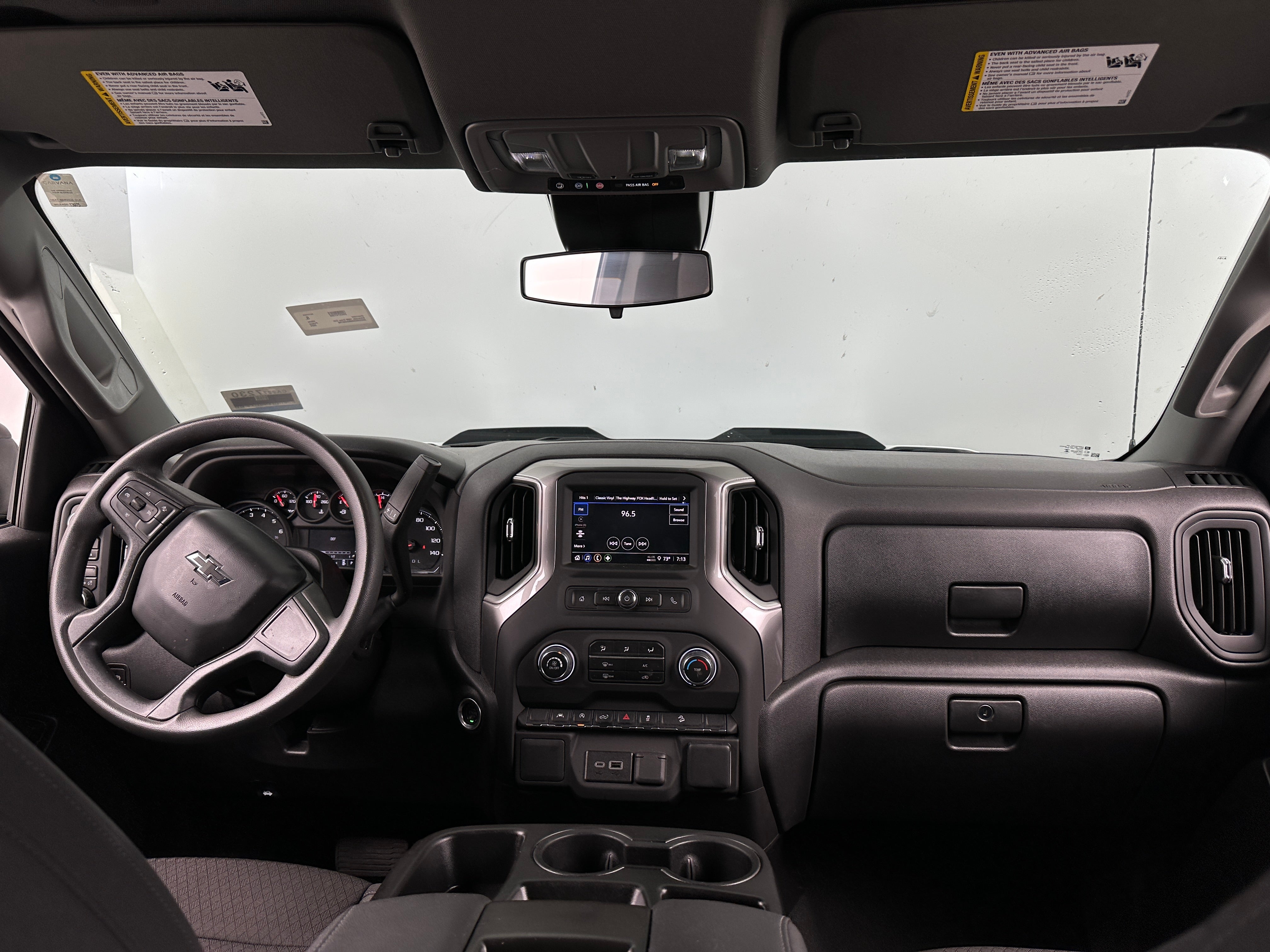 2024 Chevrolet Silverado 1500 Custom Trail Boss 3