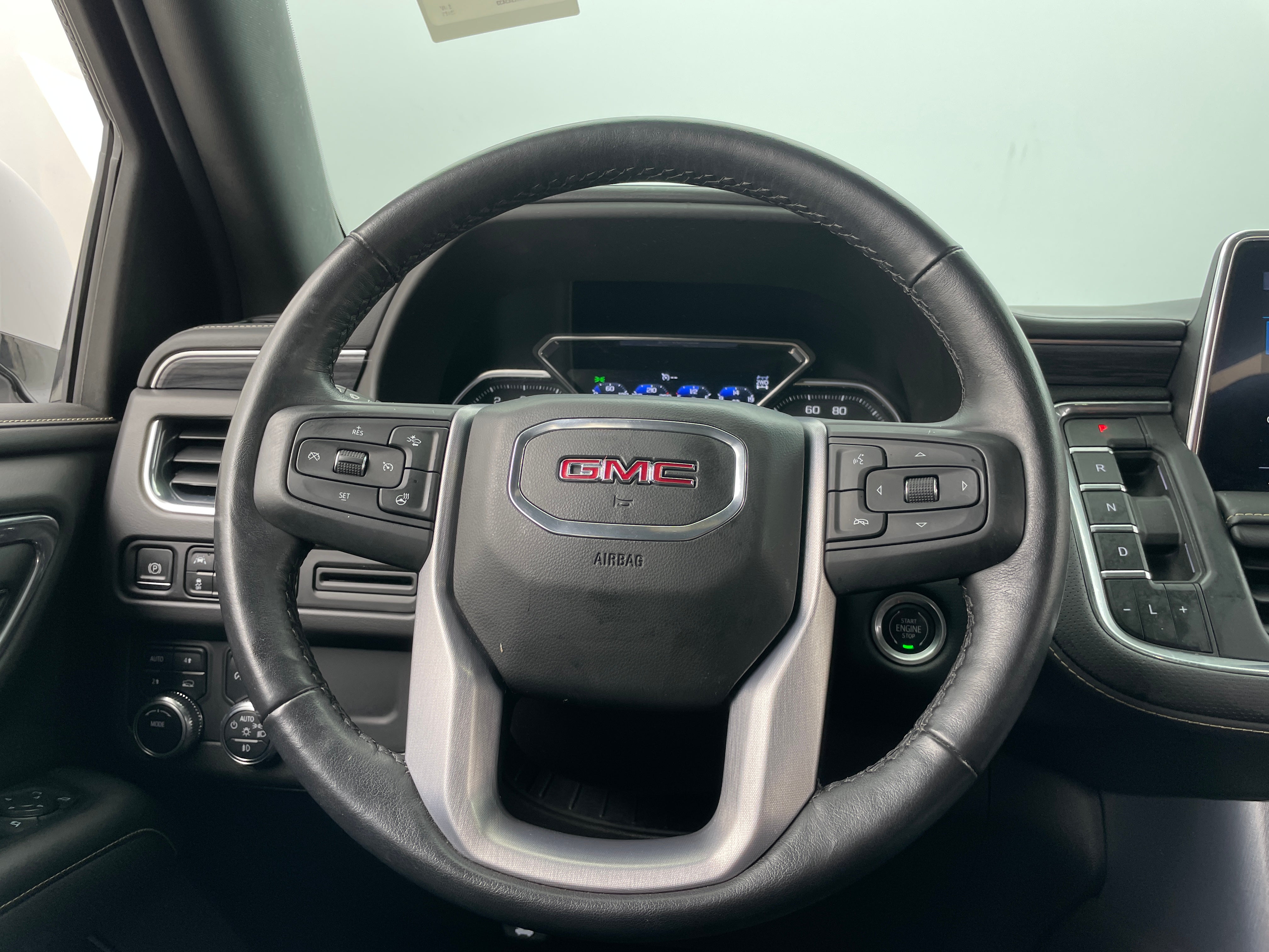 2021 GMC Yukon XL SLT 4