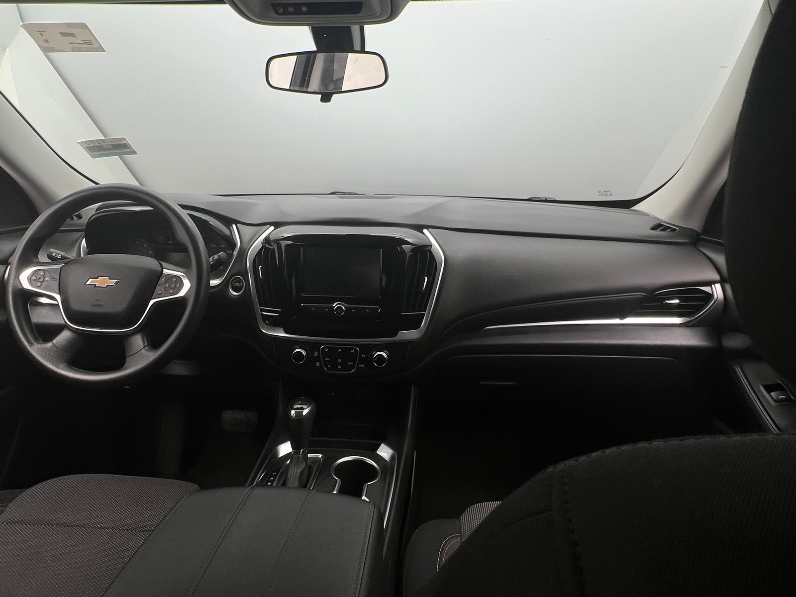 Thumbnail: 2019 Chevrolet Traverse - 3