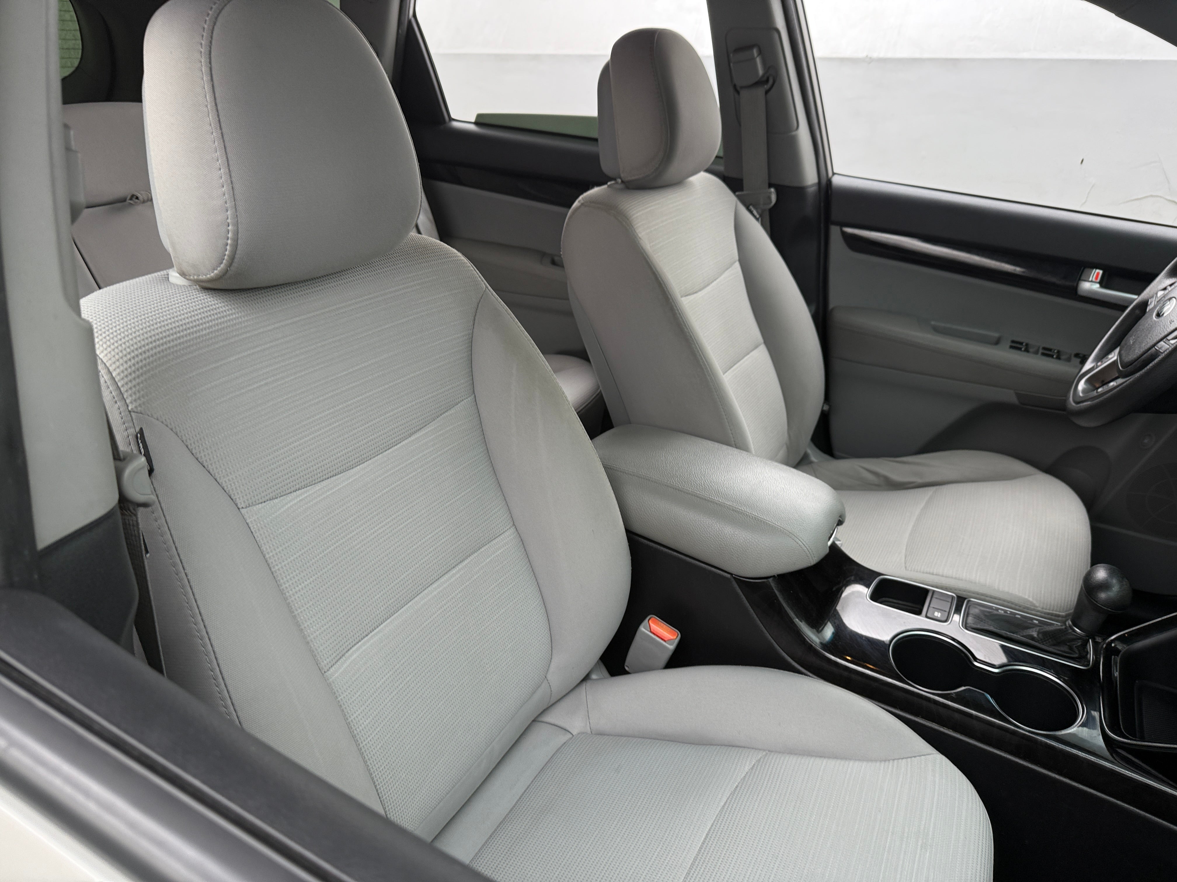 2015 Kia Sorento LX 2